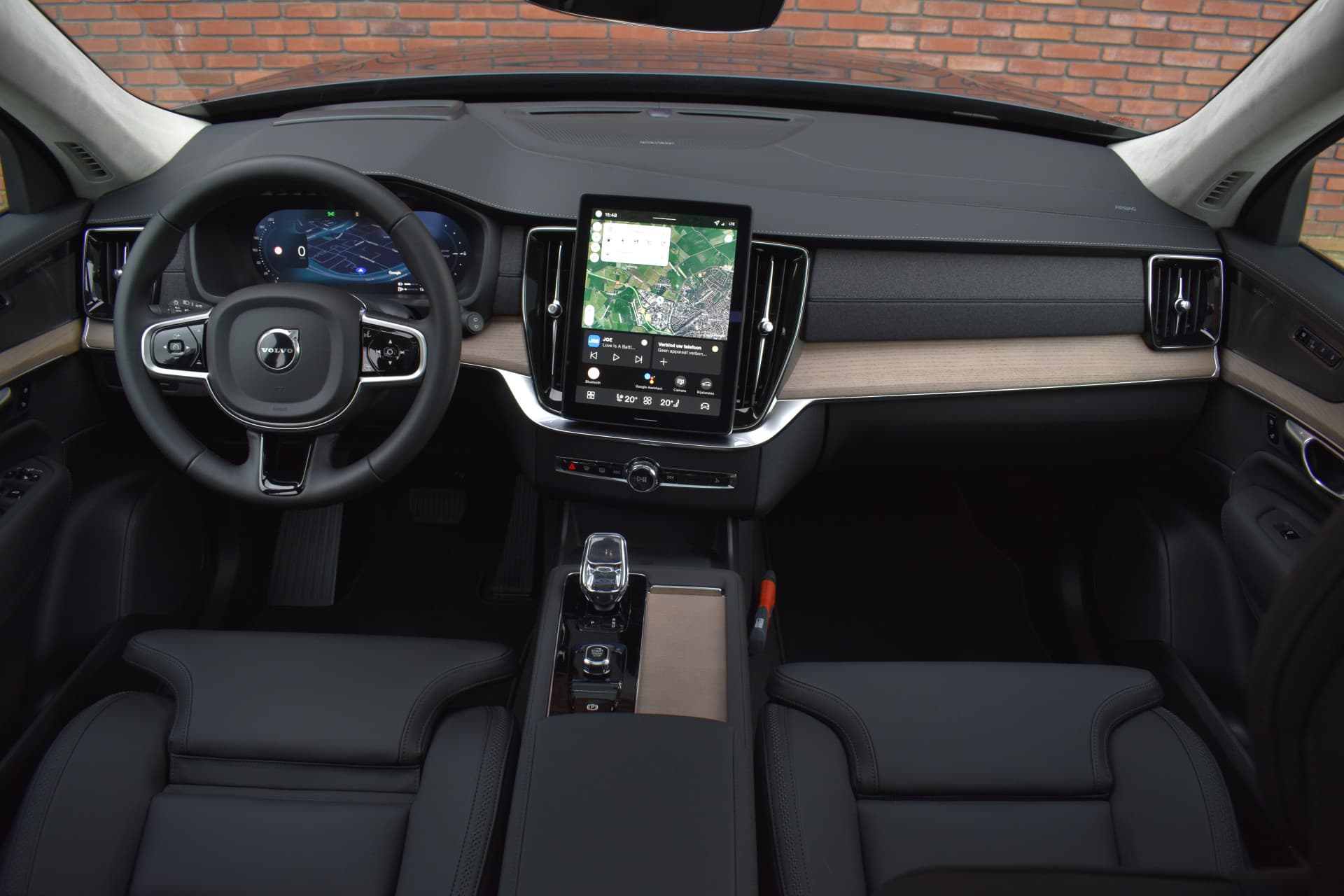 Volvo XC90 T8 455PK Plug-in hybrid AWD Ultra Bright thumbnail 32