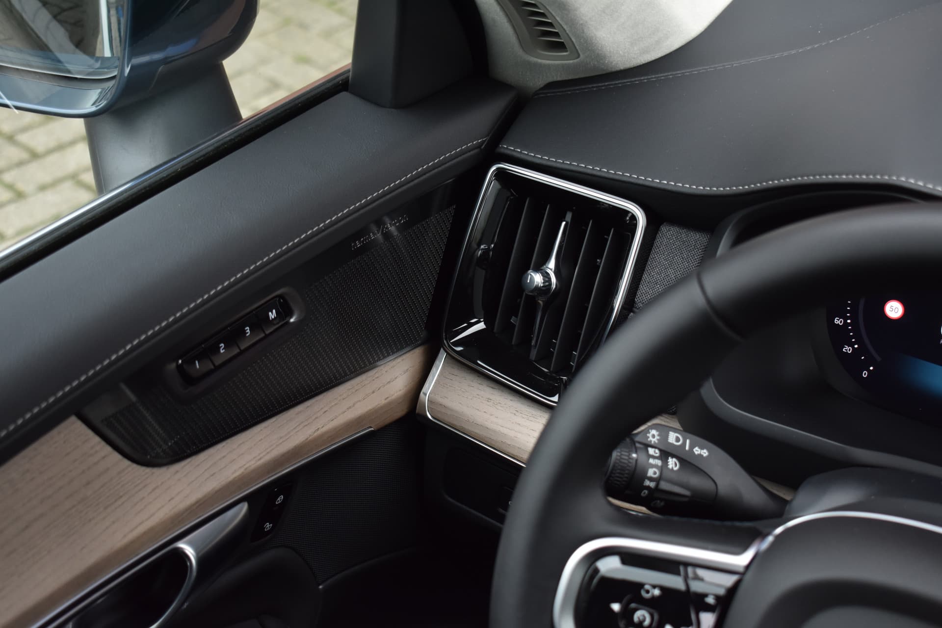 Volvo XC90 T8 455PK Plug-in hybrid AWD Ultra Bright thumbnail 34