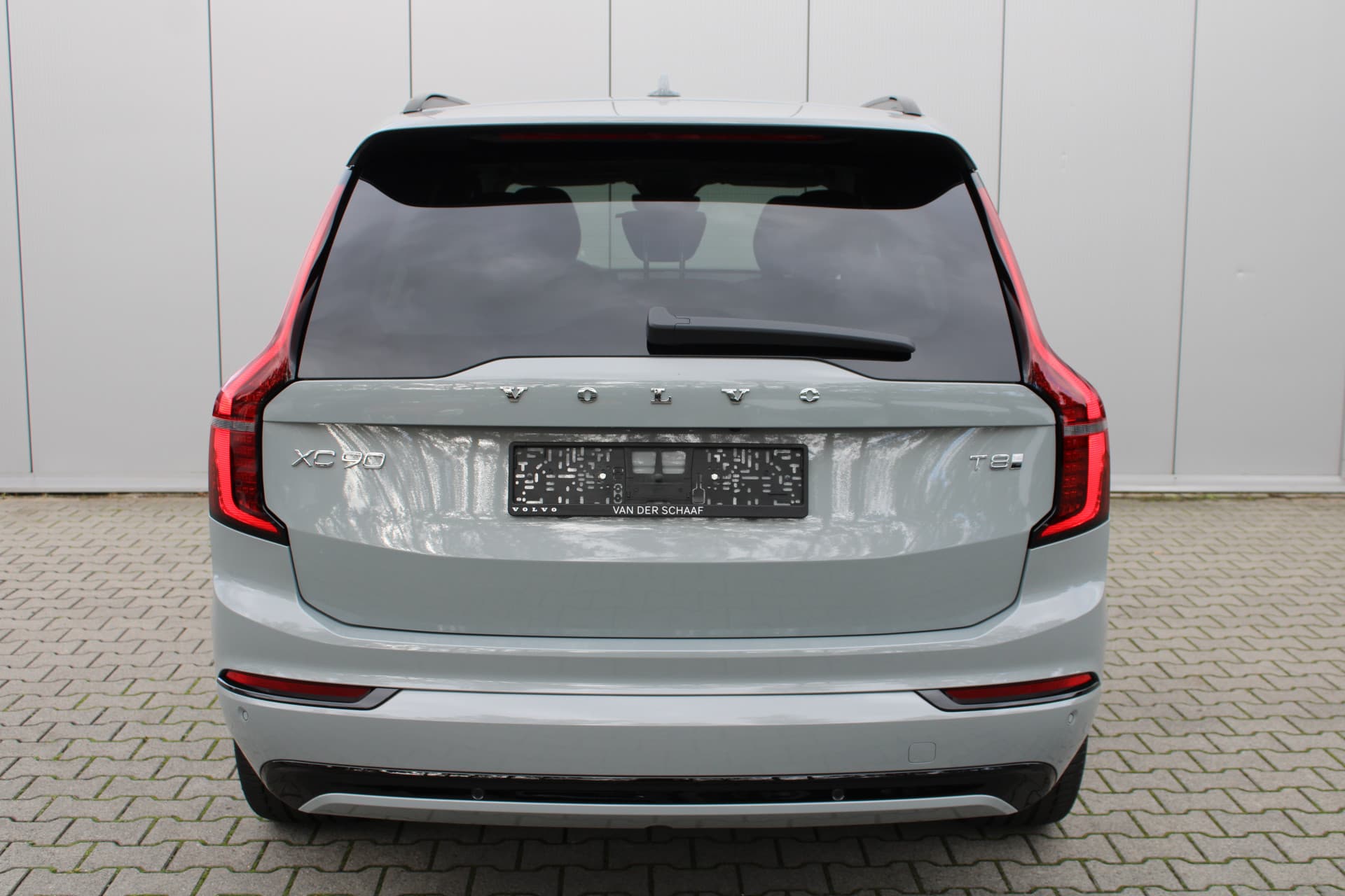 Volvo XC90 T8 Plug-in hybrid AWD Ultra Dark thumbnail 10