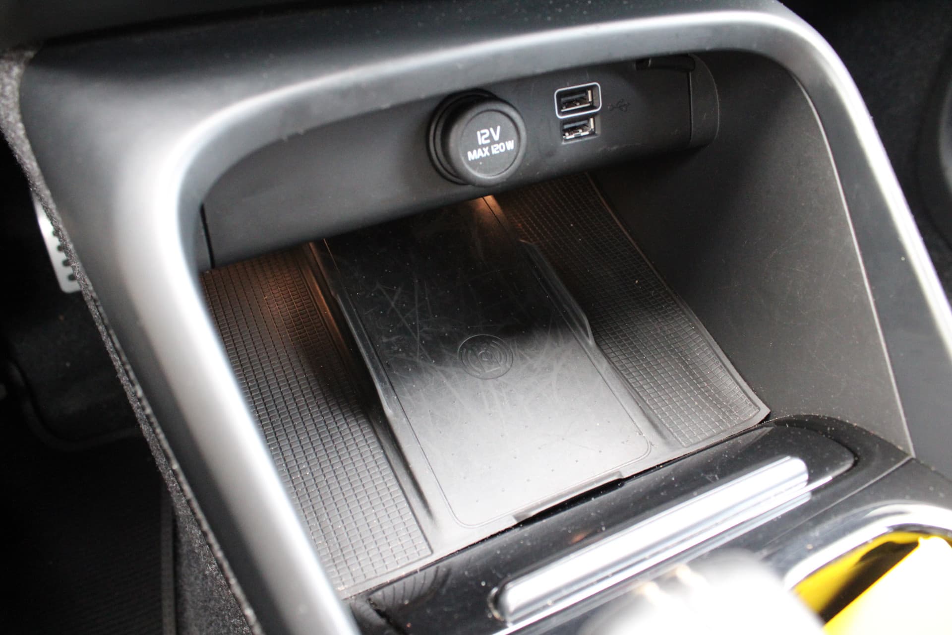 Volvo XC40 T3 Automaat R-Design thumbnail 28