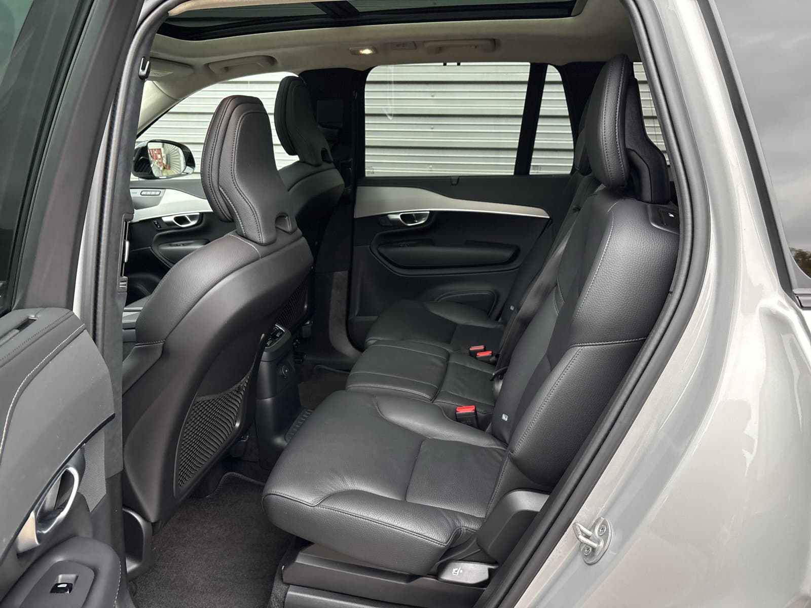 Volvo XC90 2.0 T8 Recharge AWD Ultimate Dark / Luchtvering / Trekhaak / 360 Camera / thumbnail 12