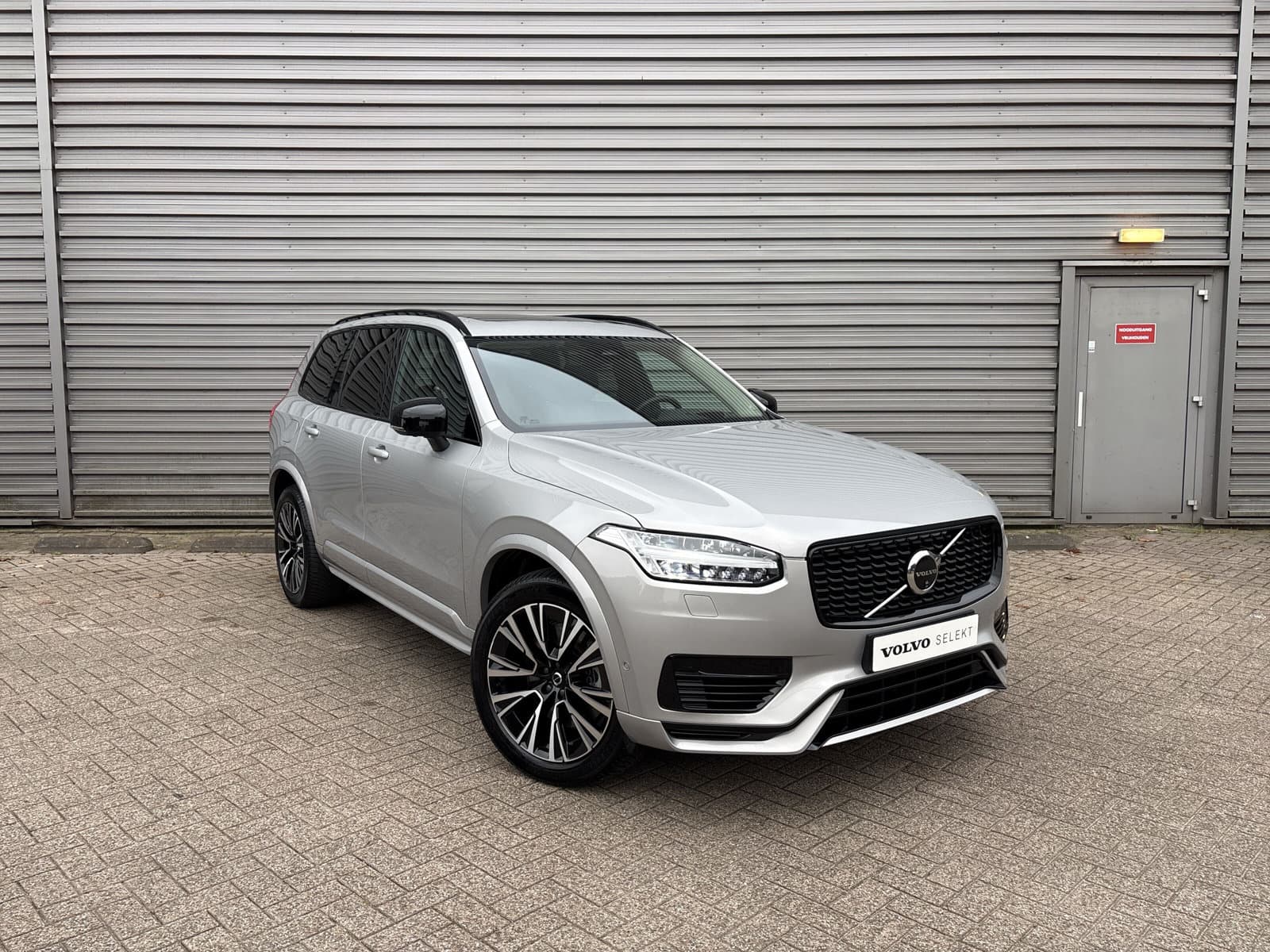 Volvo XC90 2.0 T8 Recharge AWD Ultimate Dark / Luchtvering / Trekhaak / 360 Camera / thumbnail 31