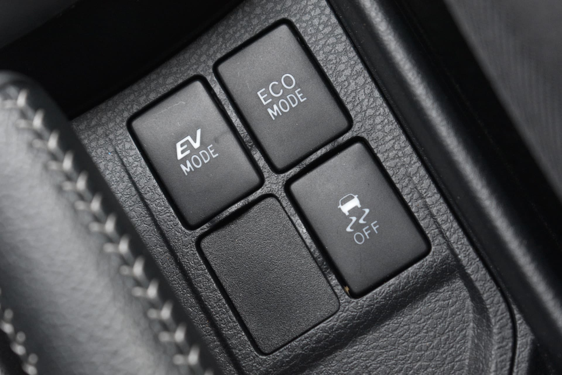 Toyota Yaris 1.5 Hybrid Dynamic Limited Automaat 100pk thumbnail 14