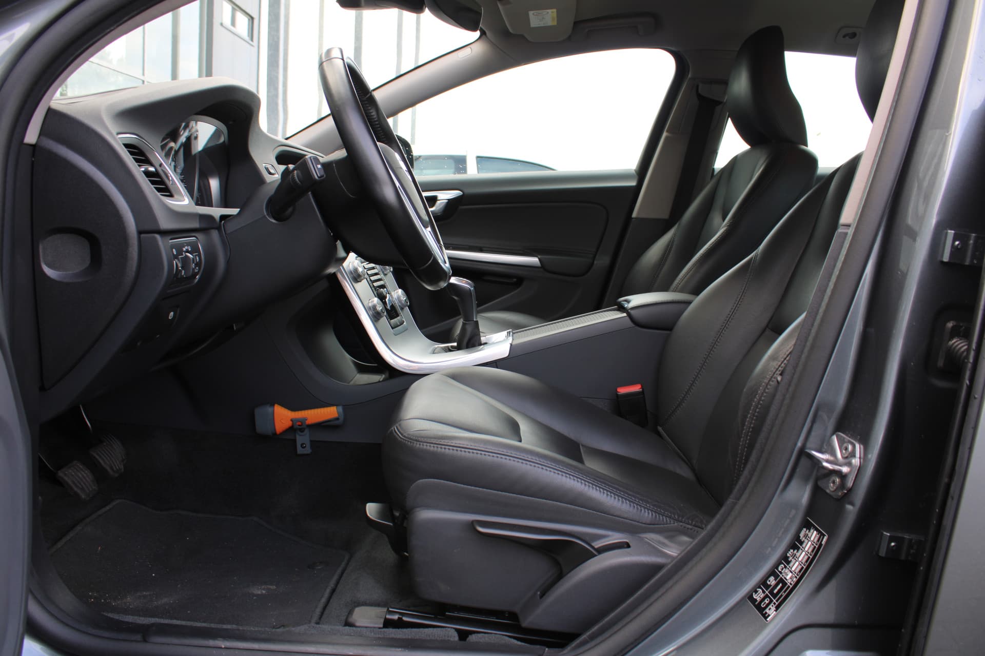 Volvo V60 Cross Country D4 Nordic+ thumbnail 12