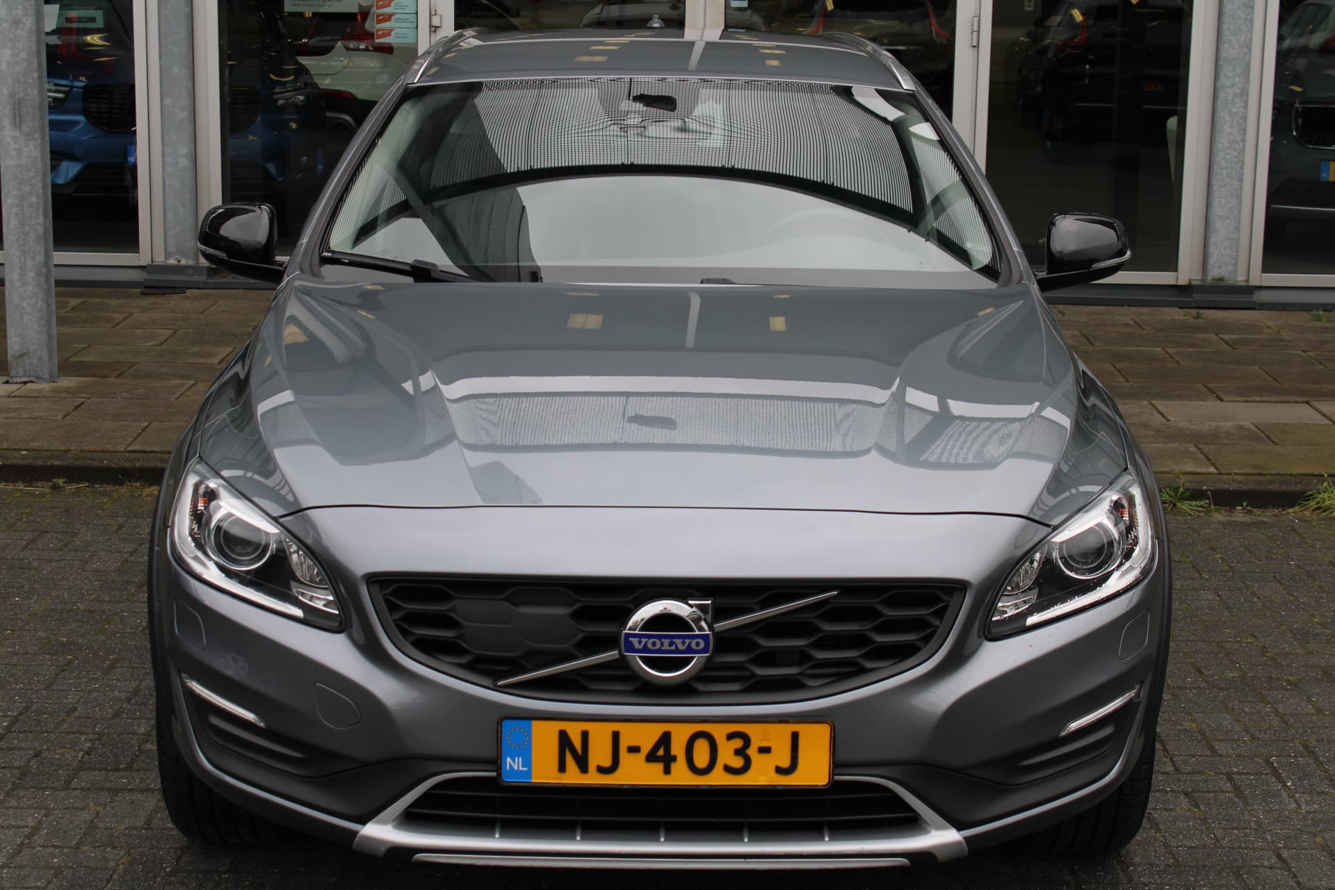 Volvo V60 Cross Country D4 Nordic+ thumbnail 34