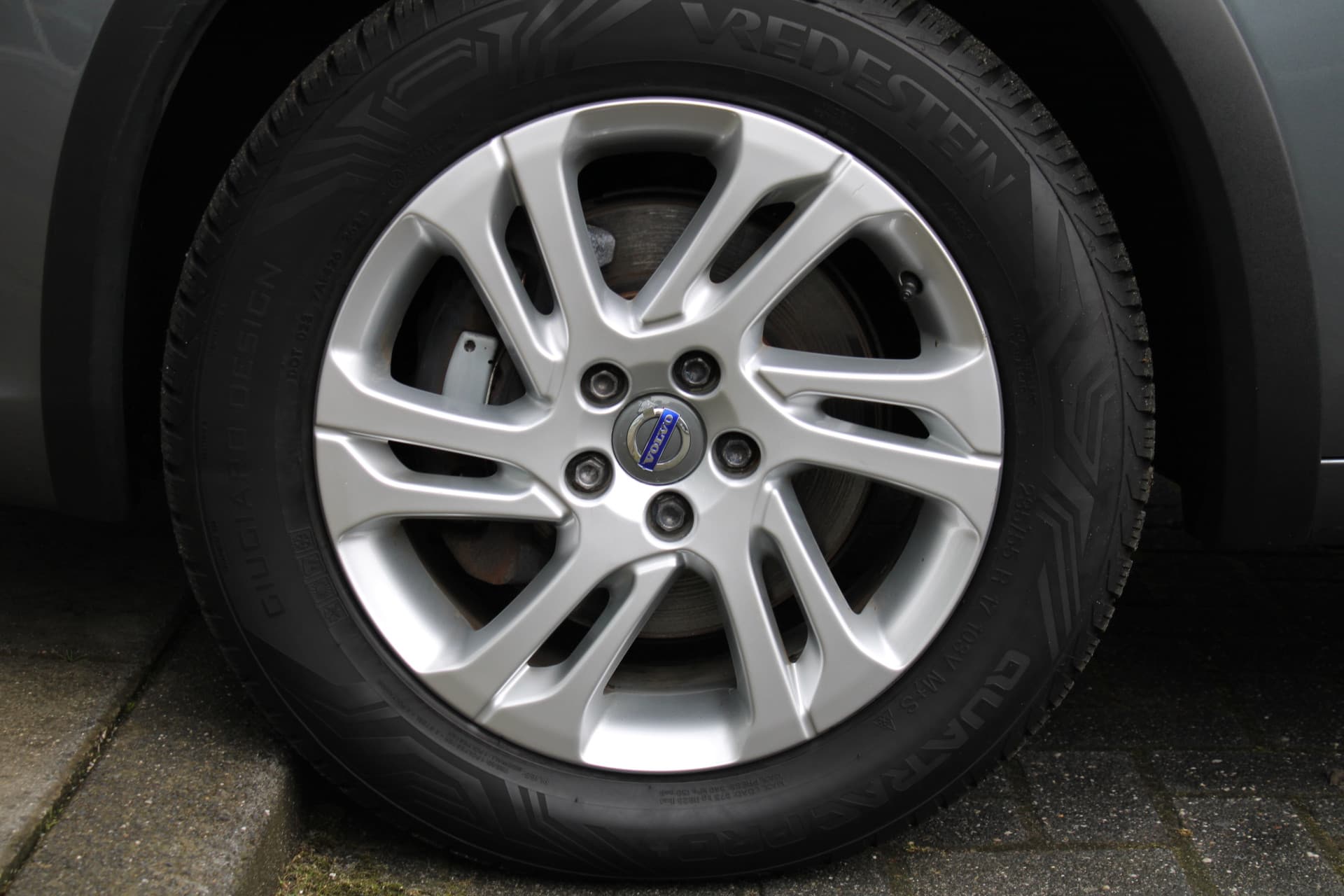 Volvo V60 Cross Country D4 Nordic+ thumbnail 49