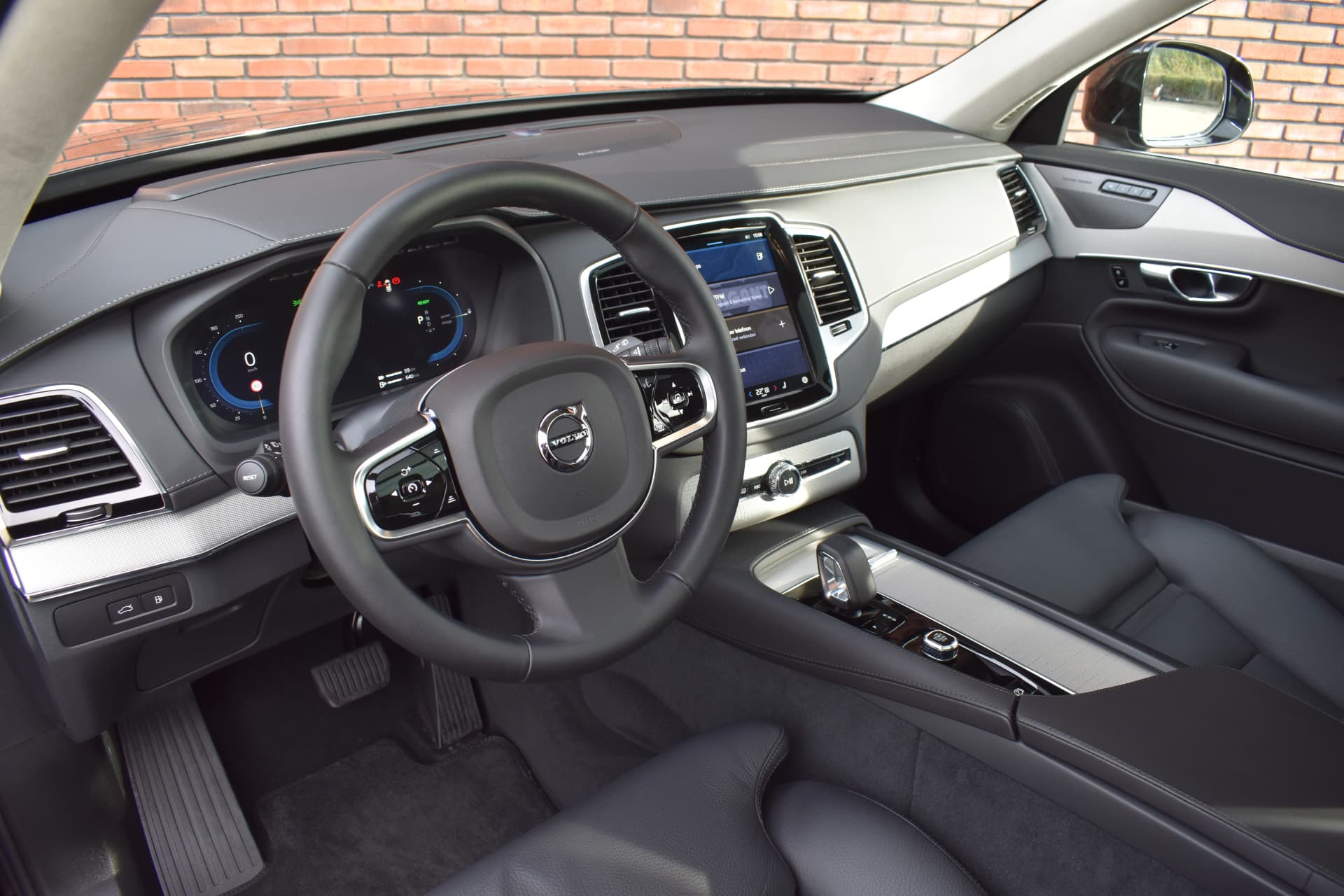 Volvo XC90 T8 455PK Recharge AWD Ultra Bright thumbnail 3