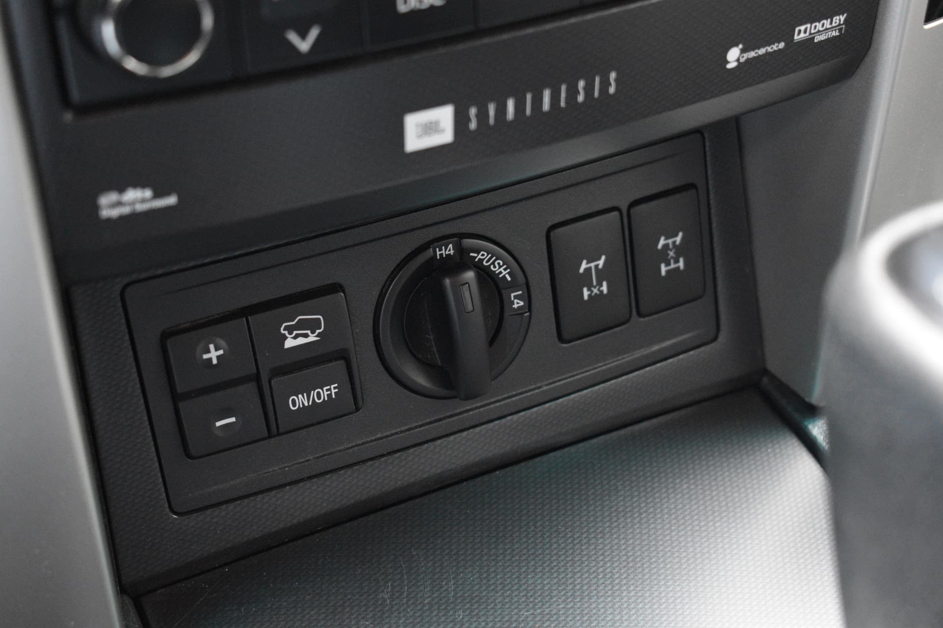 Toyota Land Cruiser 3.0 D-4D-F Executive thumbnail 15