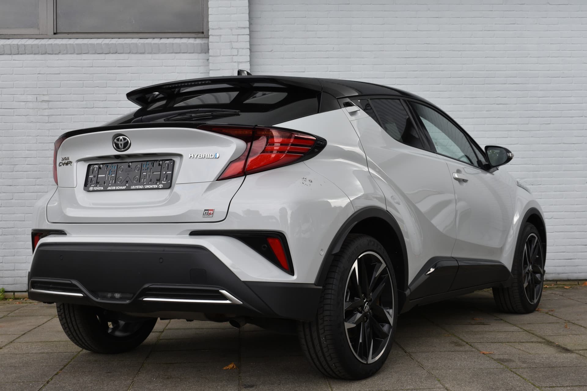 Toyota C-HR 1.8 Hybrid GR-Sport Limited Automaat 122pk thumbnail 5