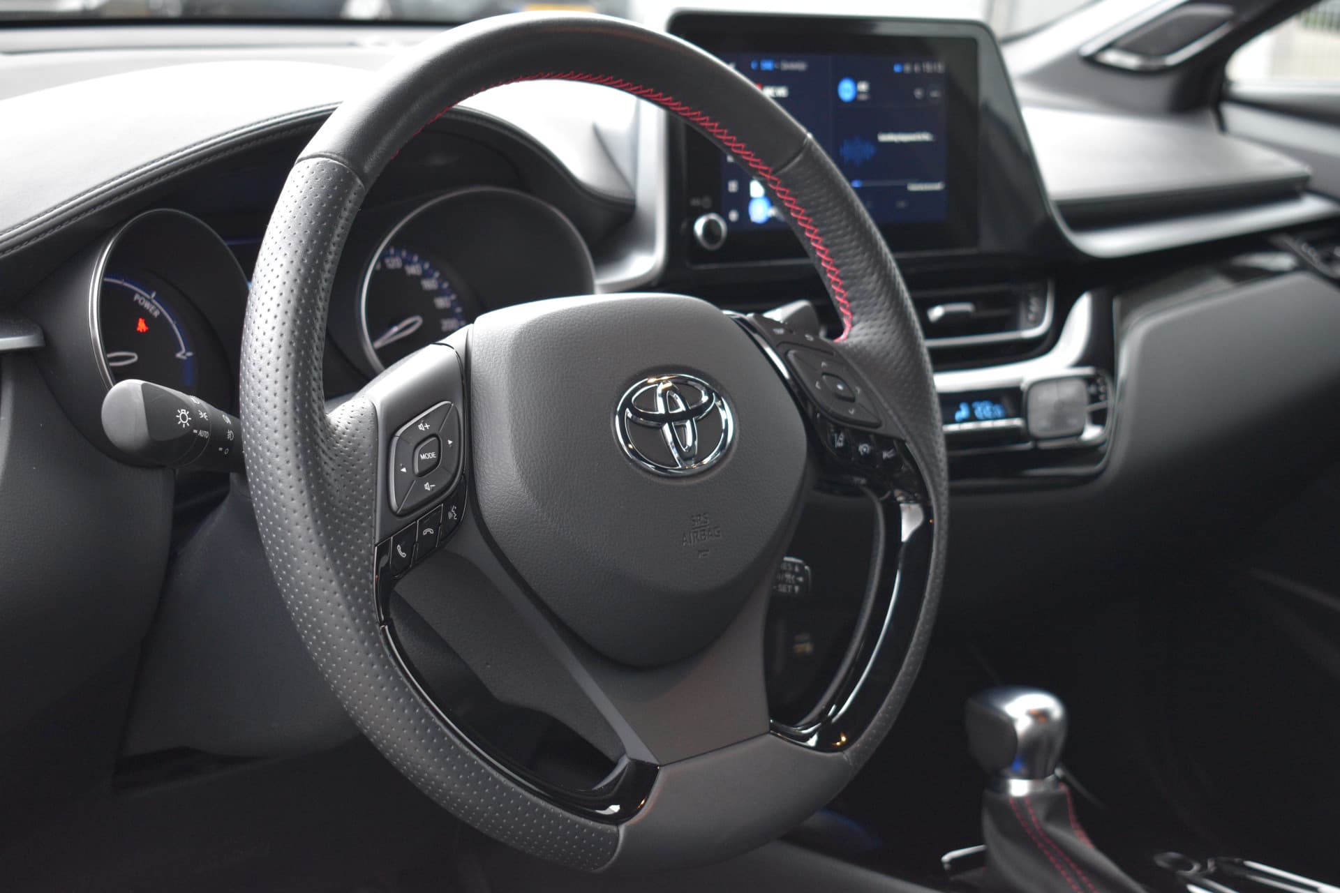 Toyota C-HR 1.8 Hybrid GR-Sport Limited Automaat 122pk thumbnail 13