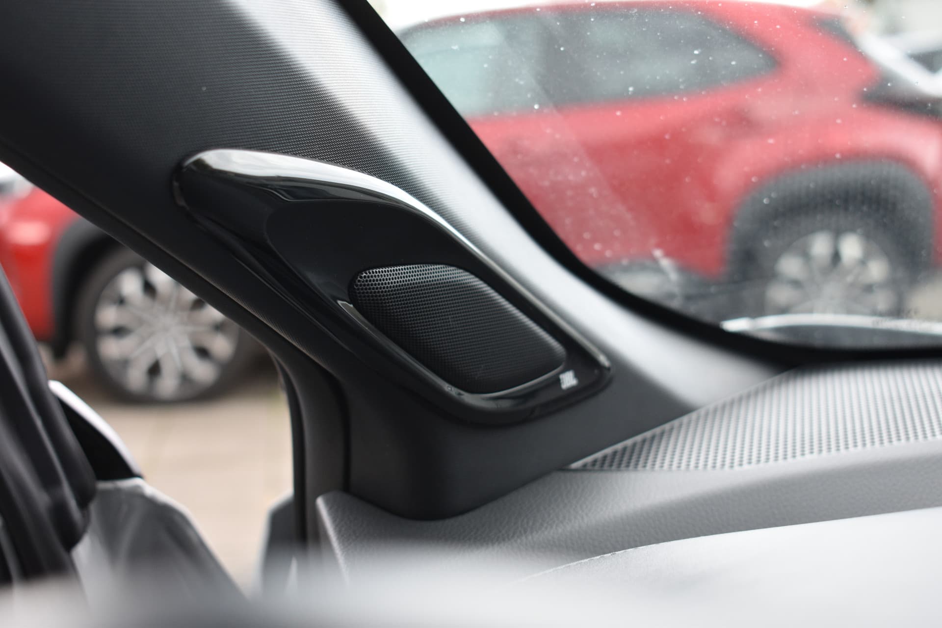 Toyota C-HR 1.8 Hybrid GR-Sport Limited Automaat 122pk thumbnail 18