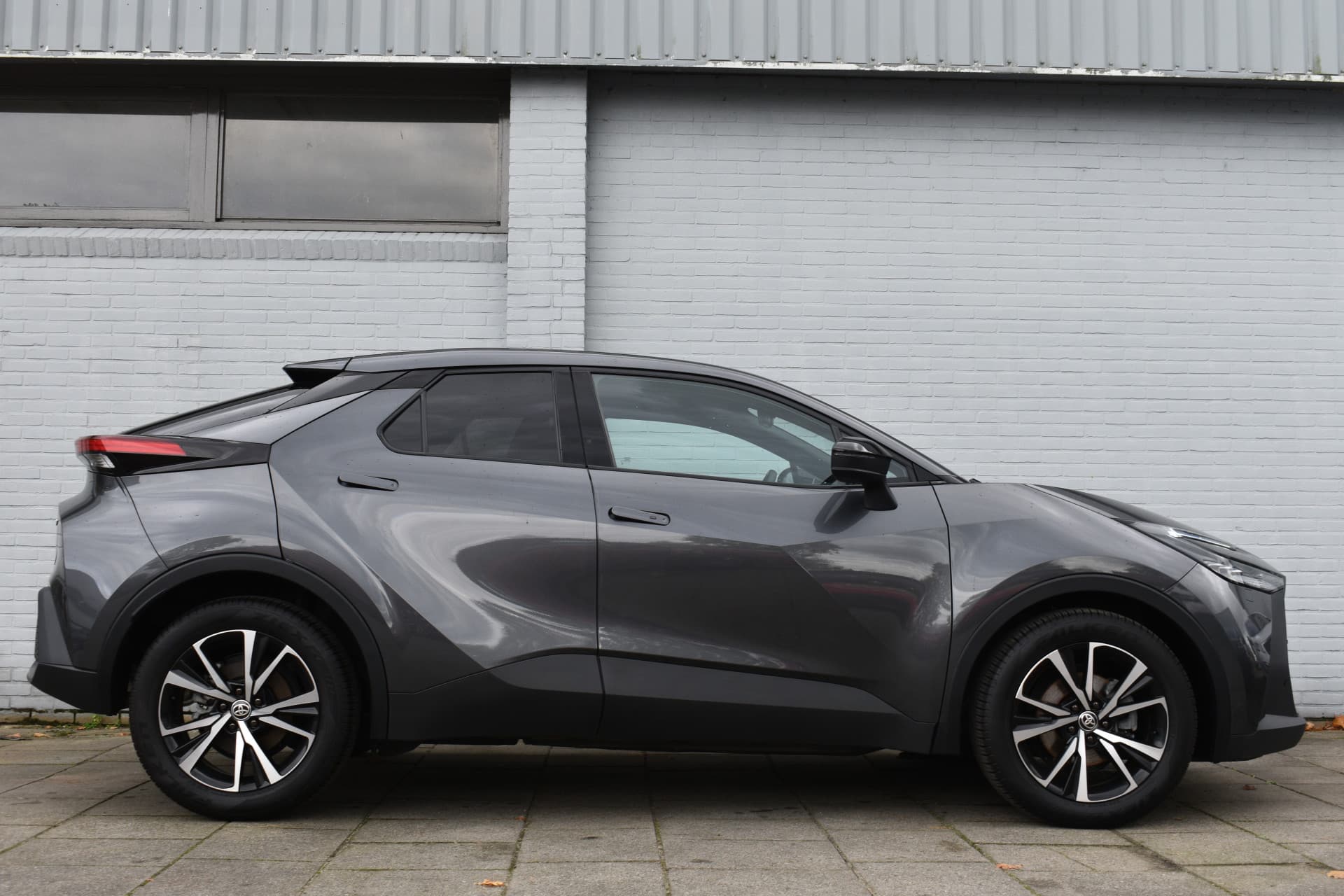 Toyota C-HR 1.8 Hybrid 140 Dynamic Plus Limited Automaat 140pk thumbnail 7