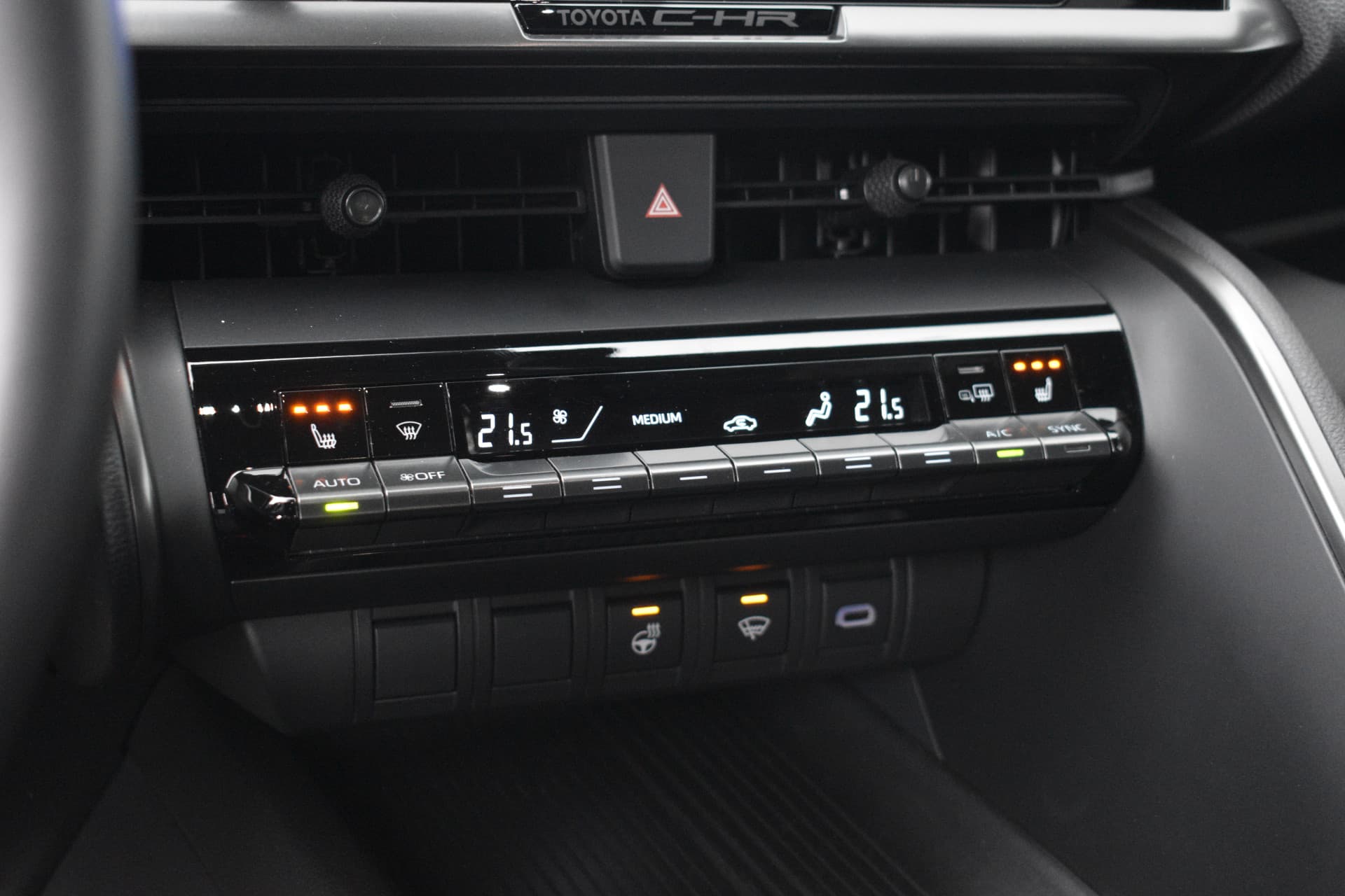 Toyota C-HR 1.8 Hybrid 140 Dynamic Plus Limited Automaat 140pk thumbnail 11