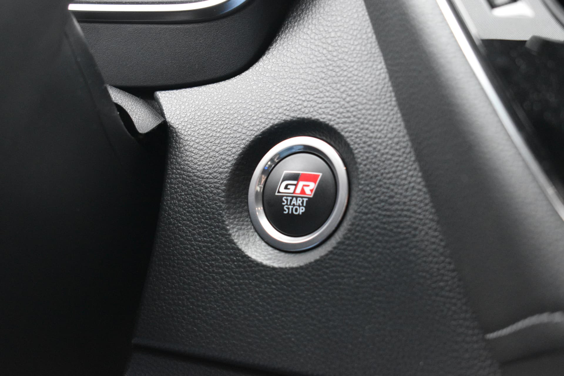 Toyota Corolla Touring Sports 2.0 Hybrid GR Sport Plus Limited Automaat 197pk thumbnail 16