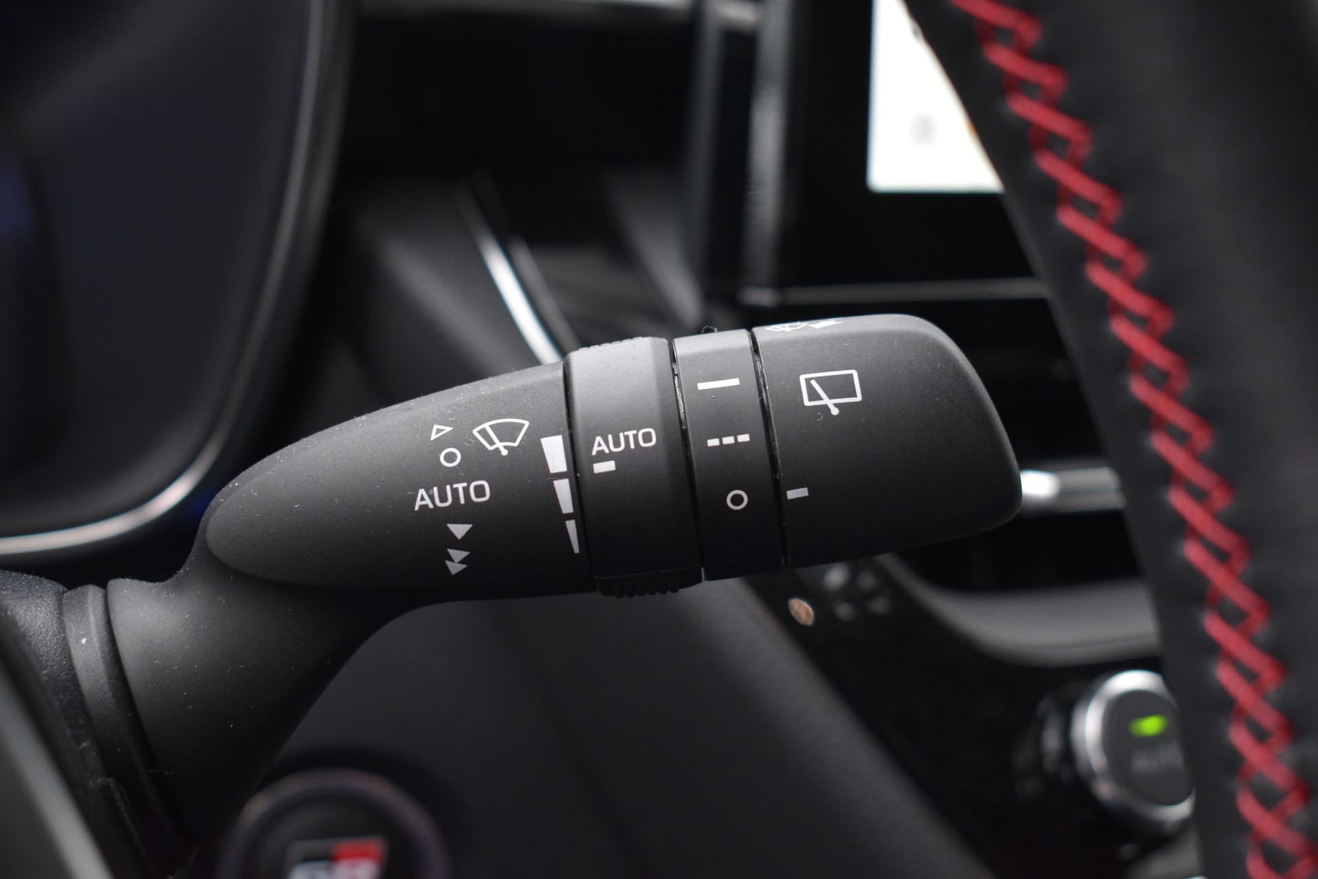 Toyota Corolla Touring Sports 2.0 Hybrid GR Sport Plus Limited Automaat 197pk thumbnail 18