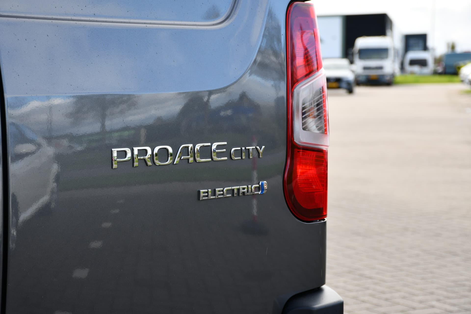 Toyota ProAce CITY Electric Live 50 kWh Automaat 136pk thumbnail 28