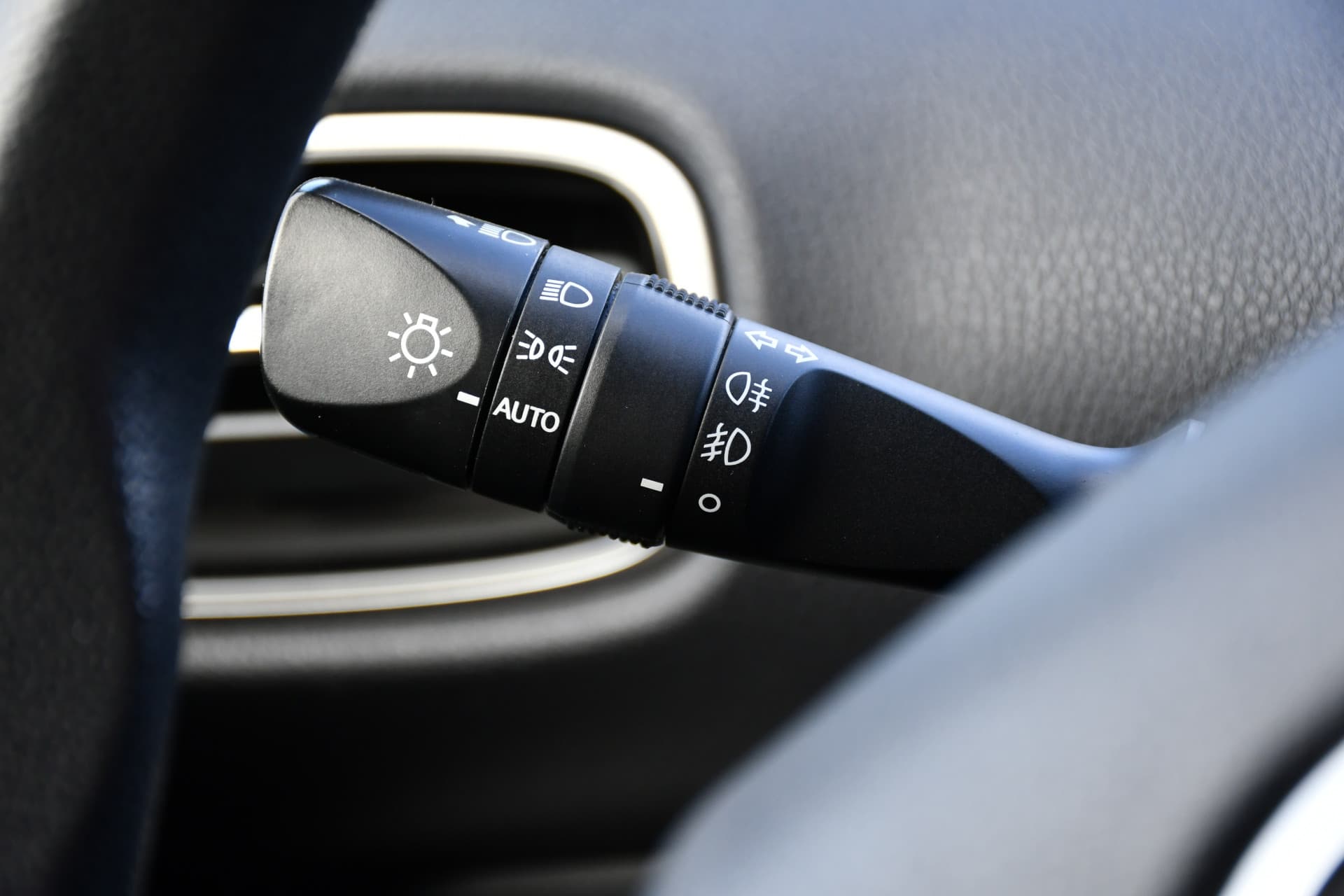 Toyota Prius 1.8 Aspiration Automaat 122pk thumbnail 21