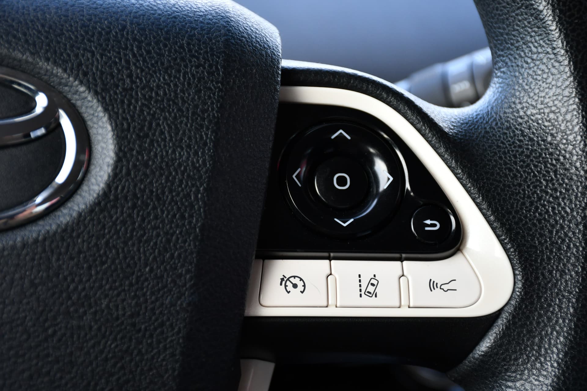 Toyota Prius 1.8 Aspiration Automaat 122pk thumbnail 24