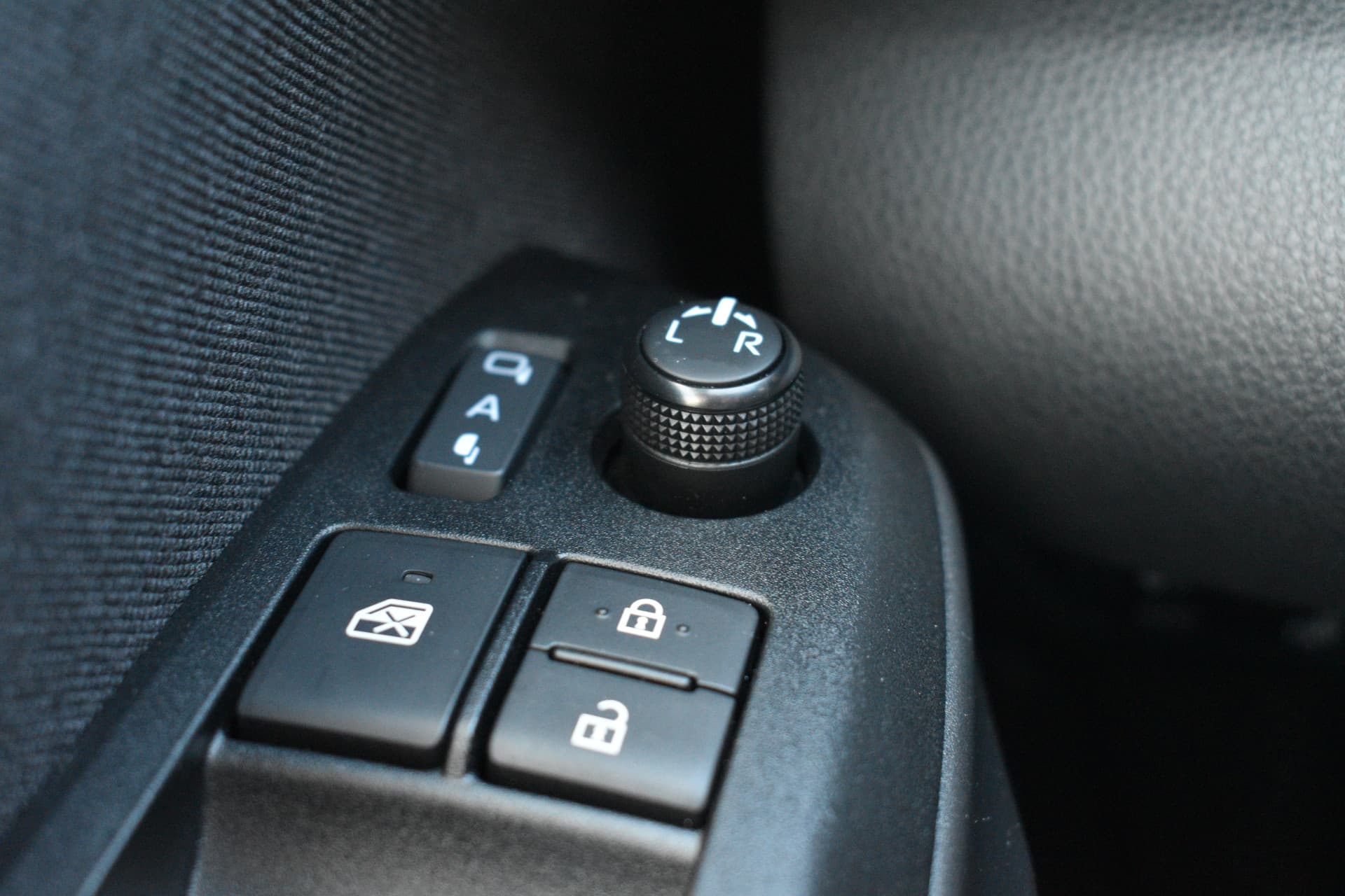 Toyota Yaris 1.5 Hybrid 115 First Edition Limited Automaat 116pk thumbnail 8