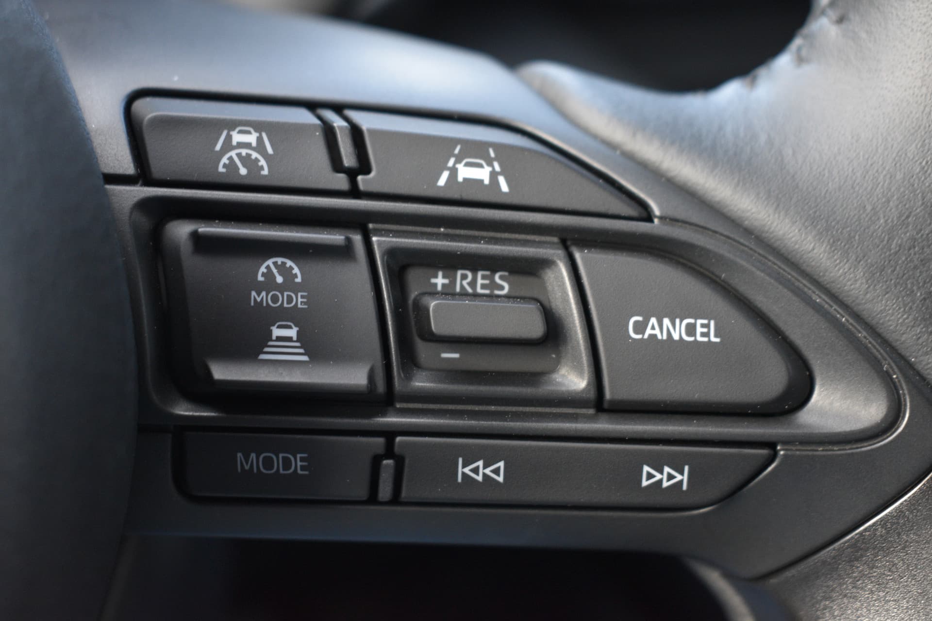 Toyota Yaris 1.5 Hybrid 115 First Edition Limited Automaat 116pk thumbnail 11