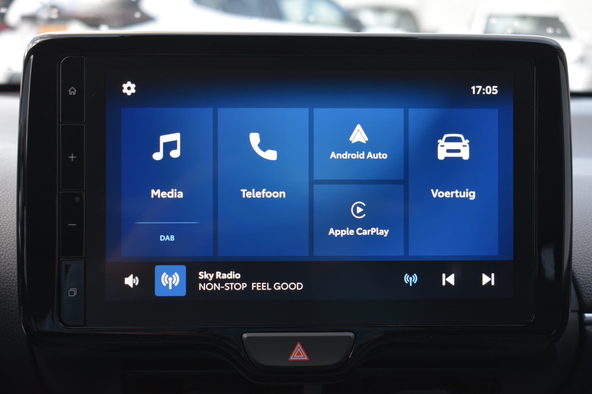 Toyota Yaris 1.5 Hybrid 115 First Edition Limited Automaat 116pk thumbnail 15