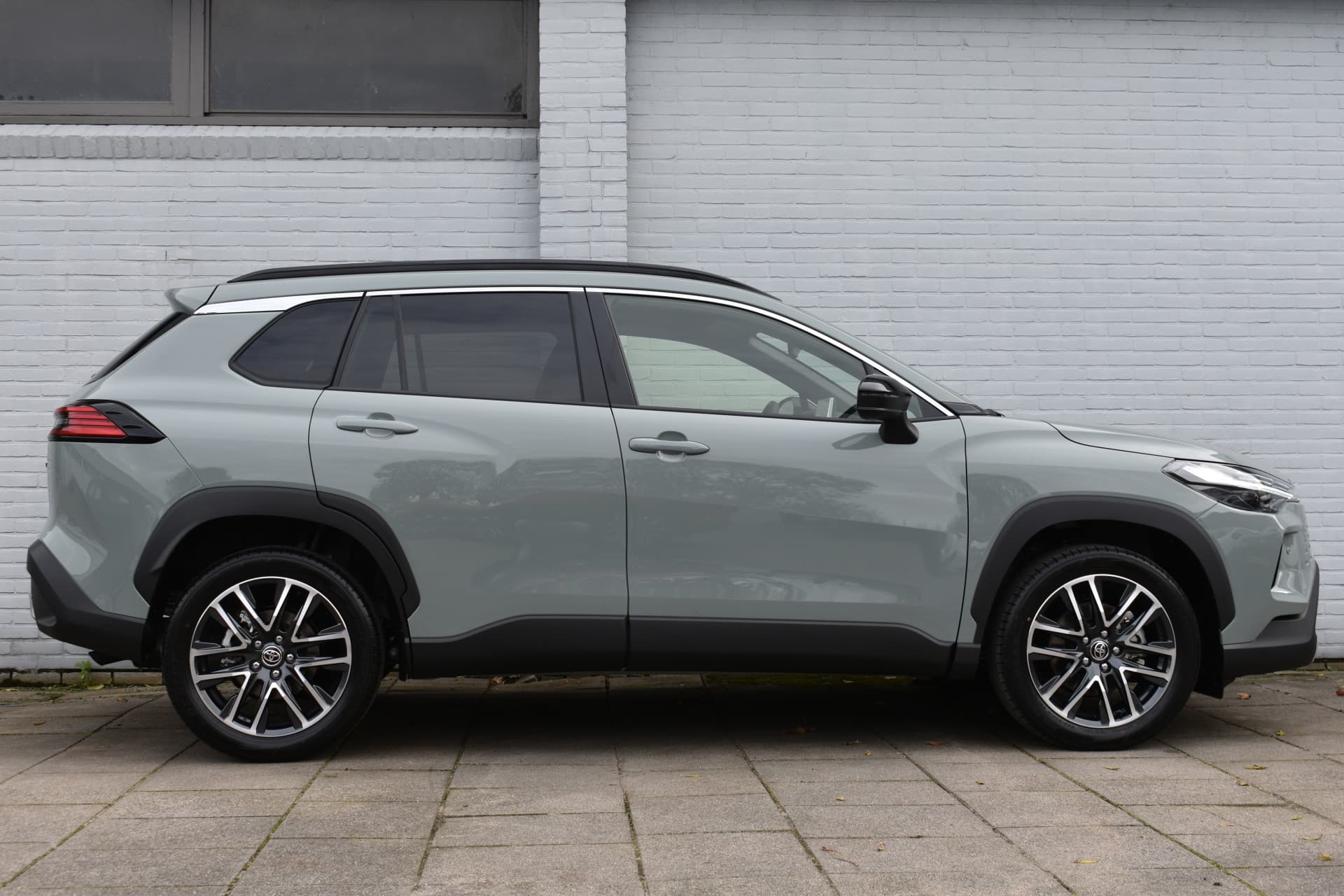 Toyota Corolla Cross Hybrid 140 Dynamic Automaat 140pk thumbnail 7