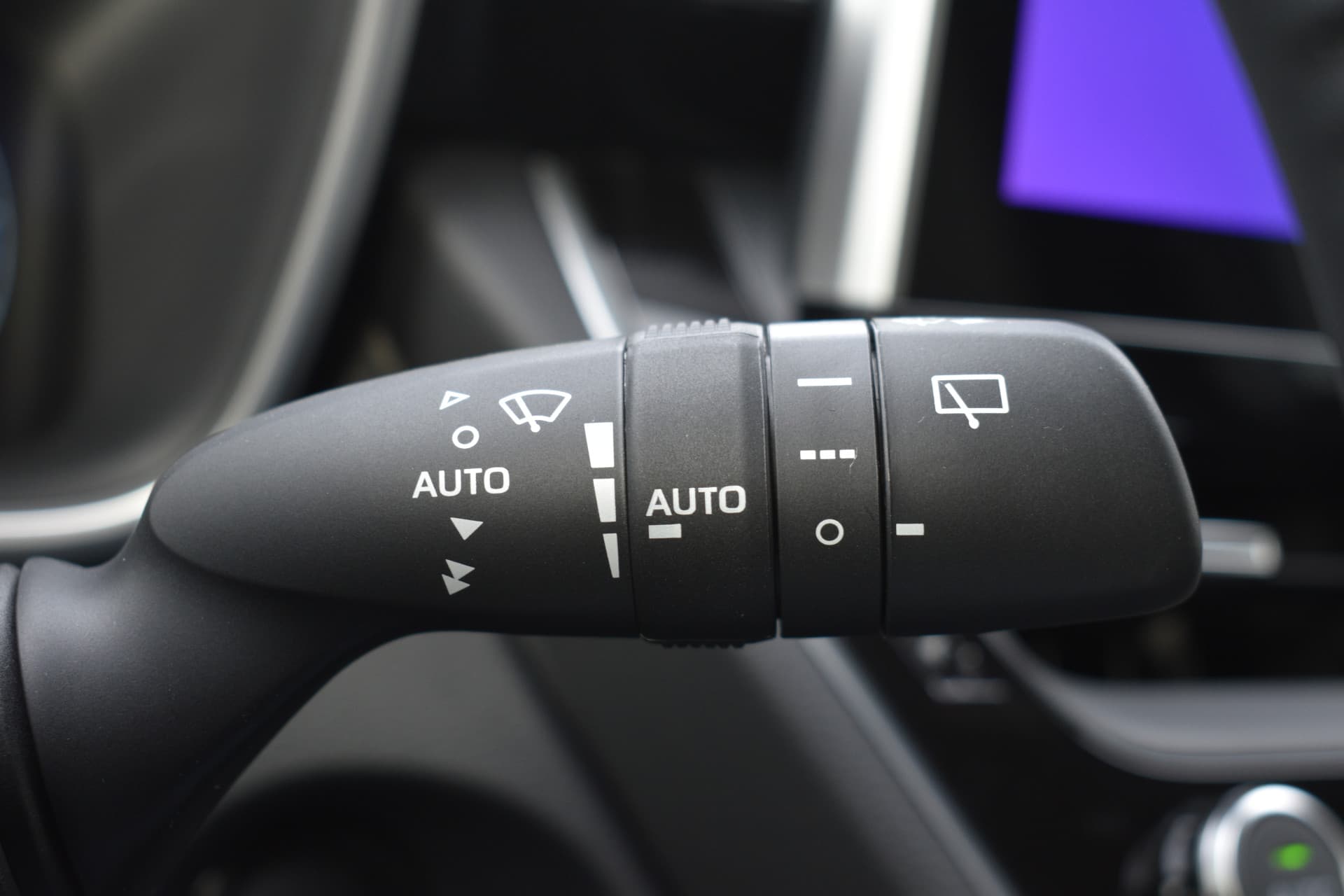 Toyota Corolla Cross Hybrid 140 Dynamic Automaat 140pk thumbnail 12