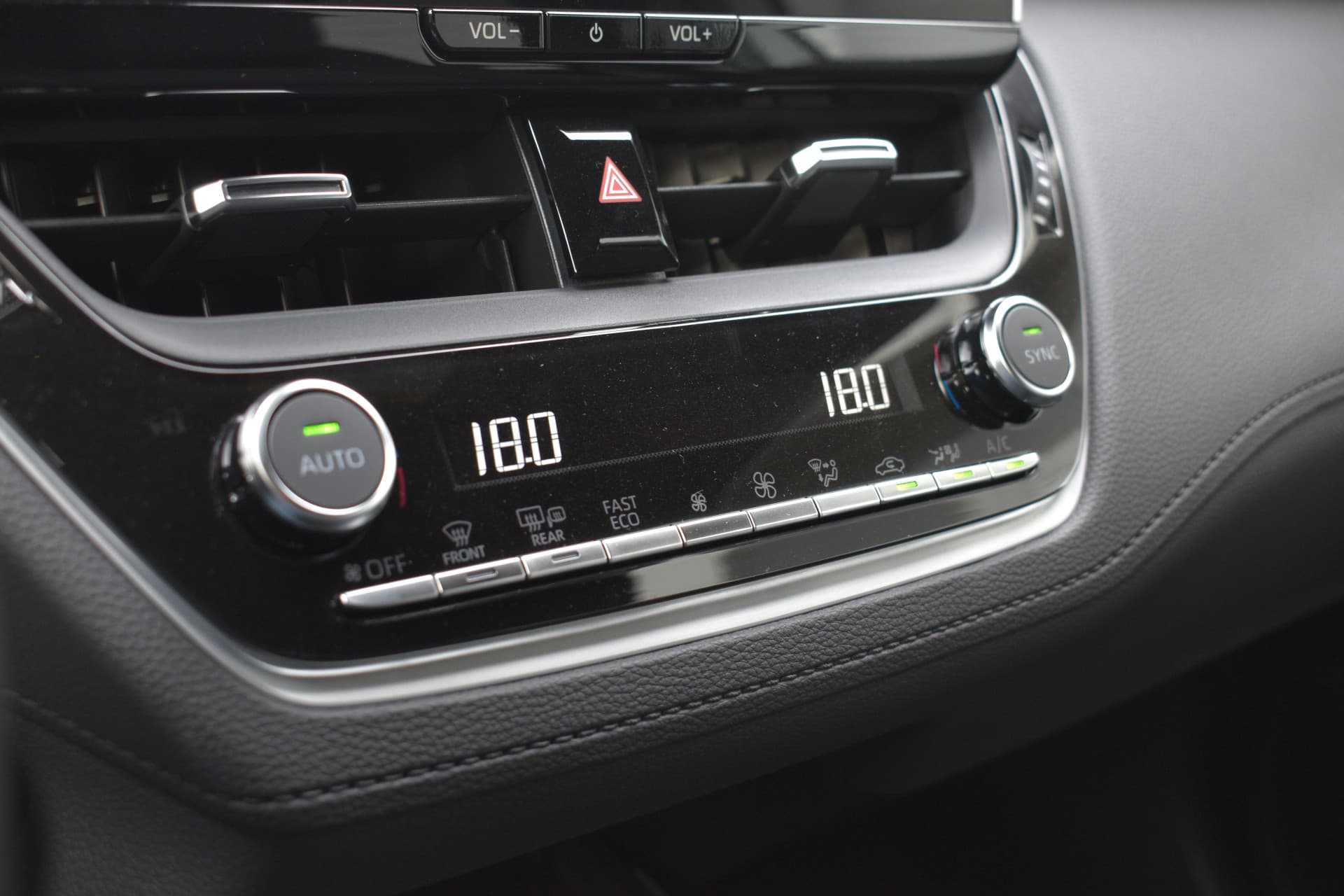 Toyota Corolla Cross Hybrid 140 Dynamic Automaat 140pk thumbnail 13