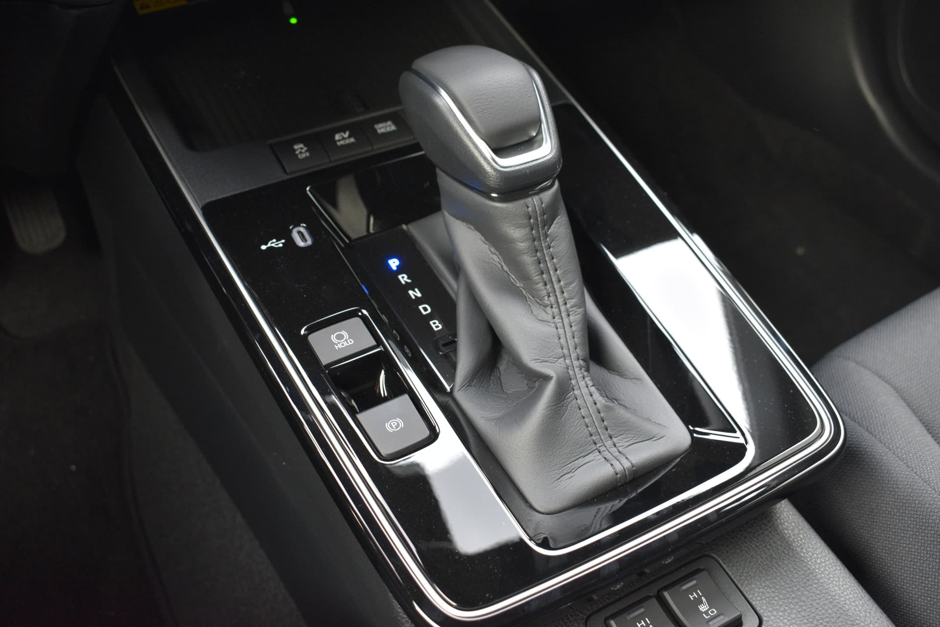 Toyota Corolla Cross Hybrid 140 Dynamic Automaat 140pk thumbnail 14