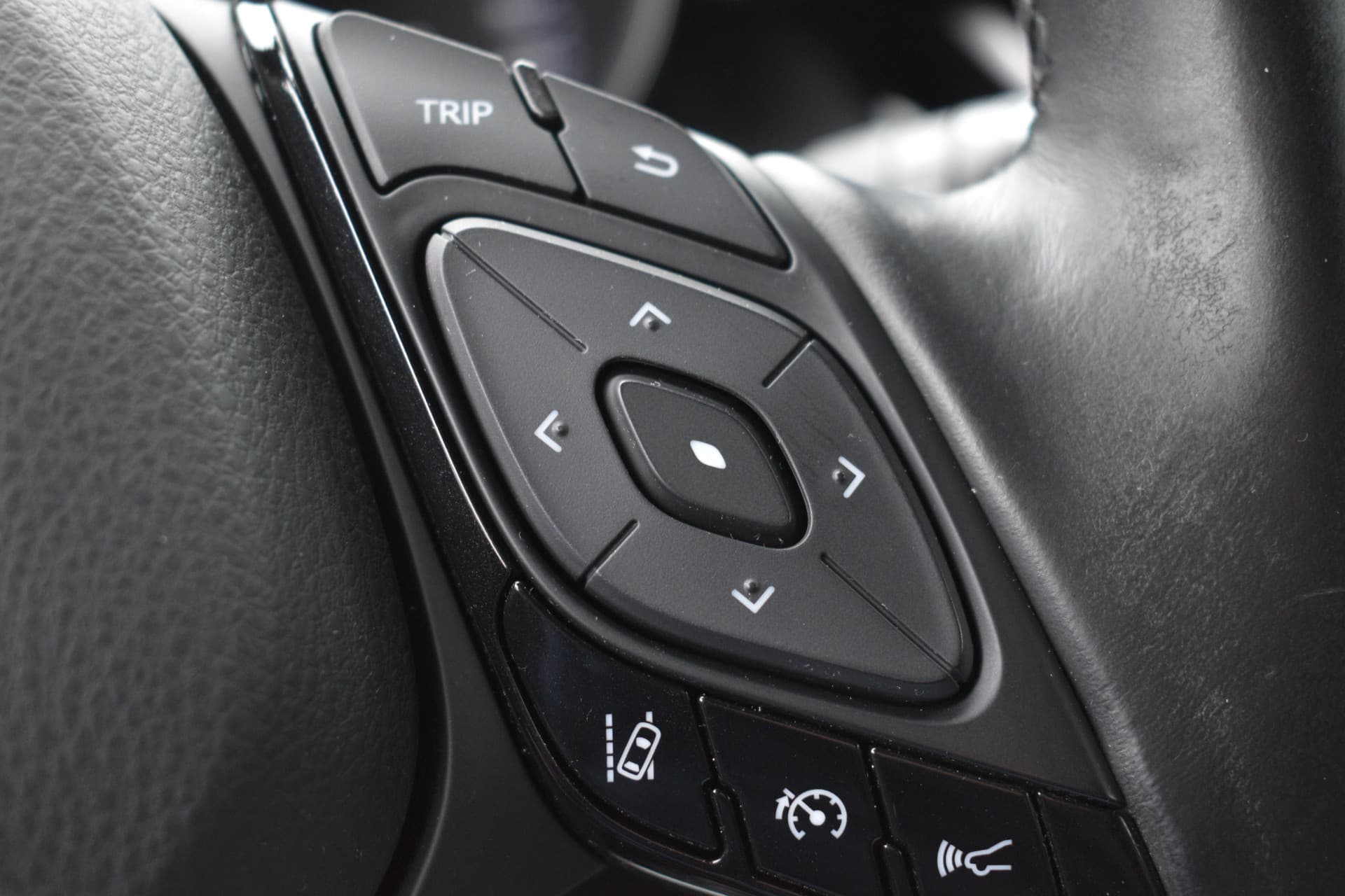 Toyota C-HR 1.8 Hybrid Executive Ultimate Automaat 122pk thumbnail 10