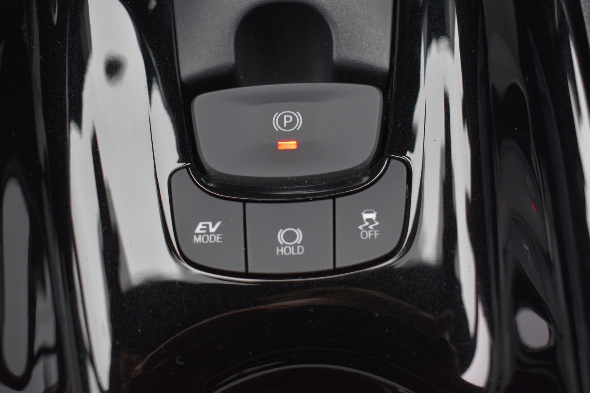 Toyota C-HR 1.8 Hybrid Executive Ultimate Automaat 122pk thumbnail 18