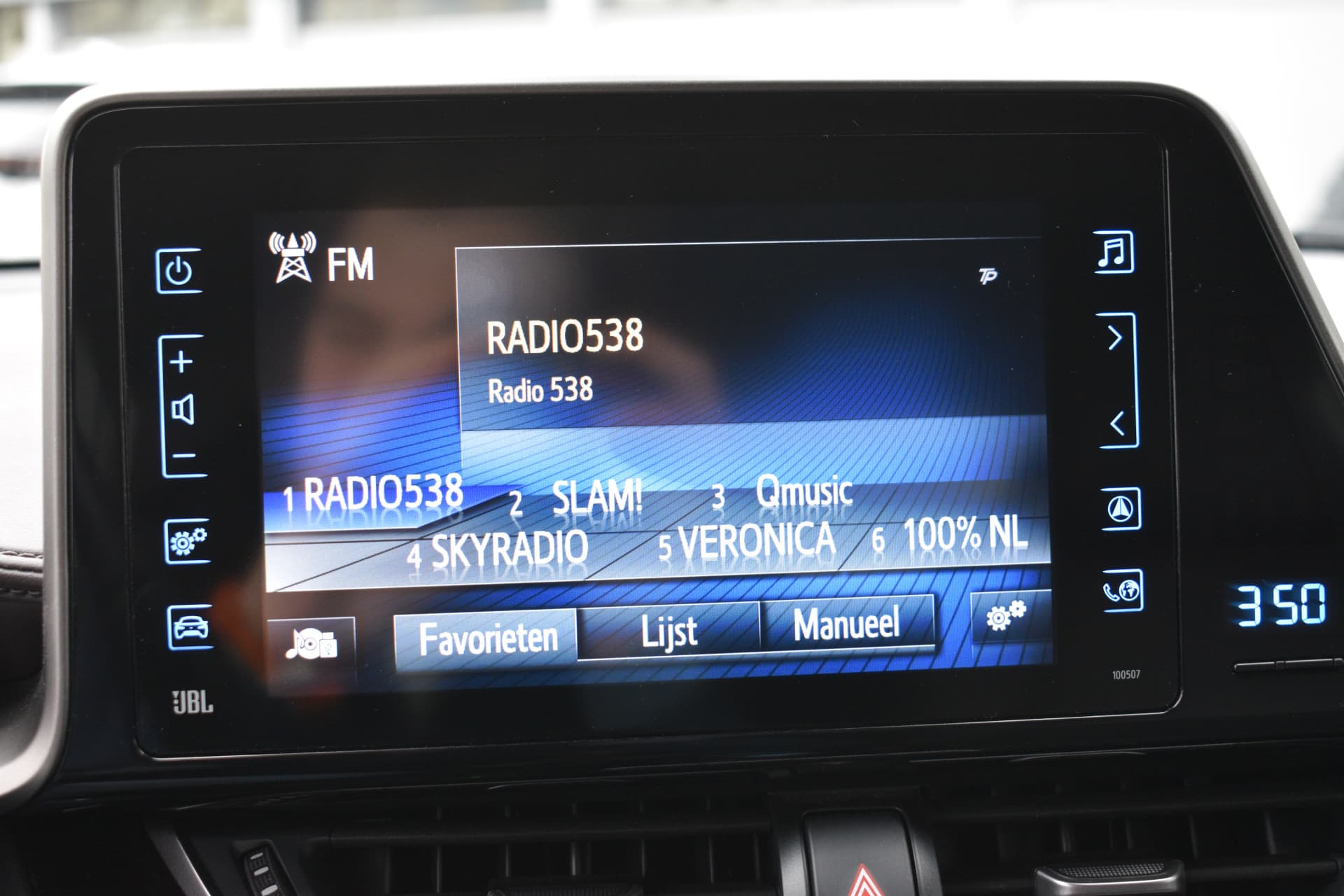 Toyota C-HR 1.8 Hybrid Executive Ultimate Automaat 122pk thumbnail 21