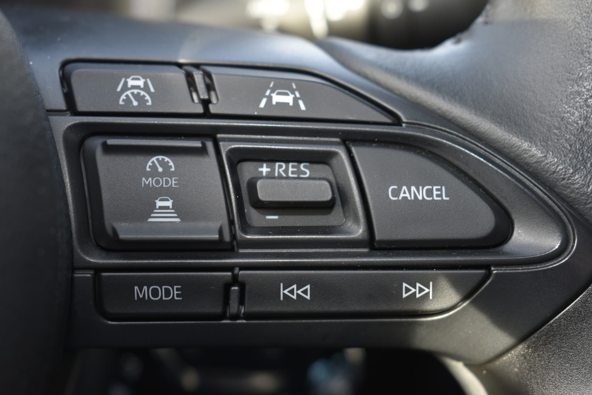 Toyota Yaris 1.5 Hybrid 115 First Edition Limited Automaat 116pk thumbnail 19