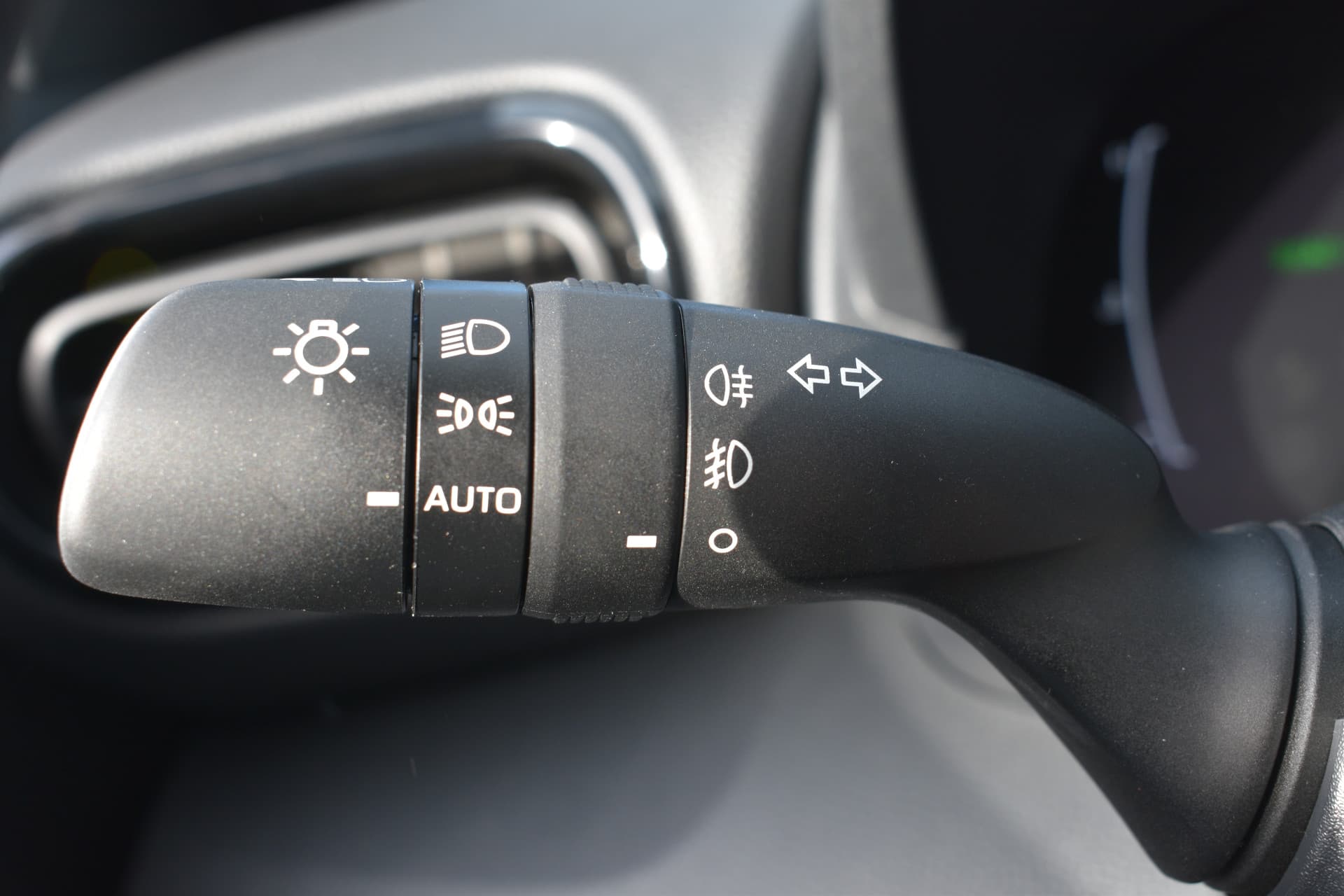 Toyota Yaris Cross 1.5 Hybrid 115 Dynamic Automaat 116pk thumbnail 18