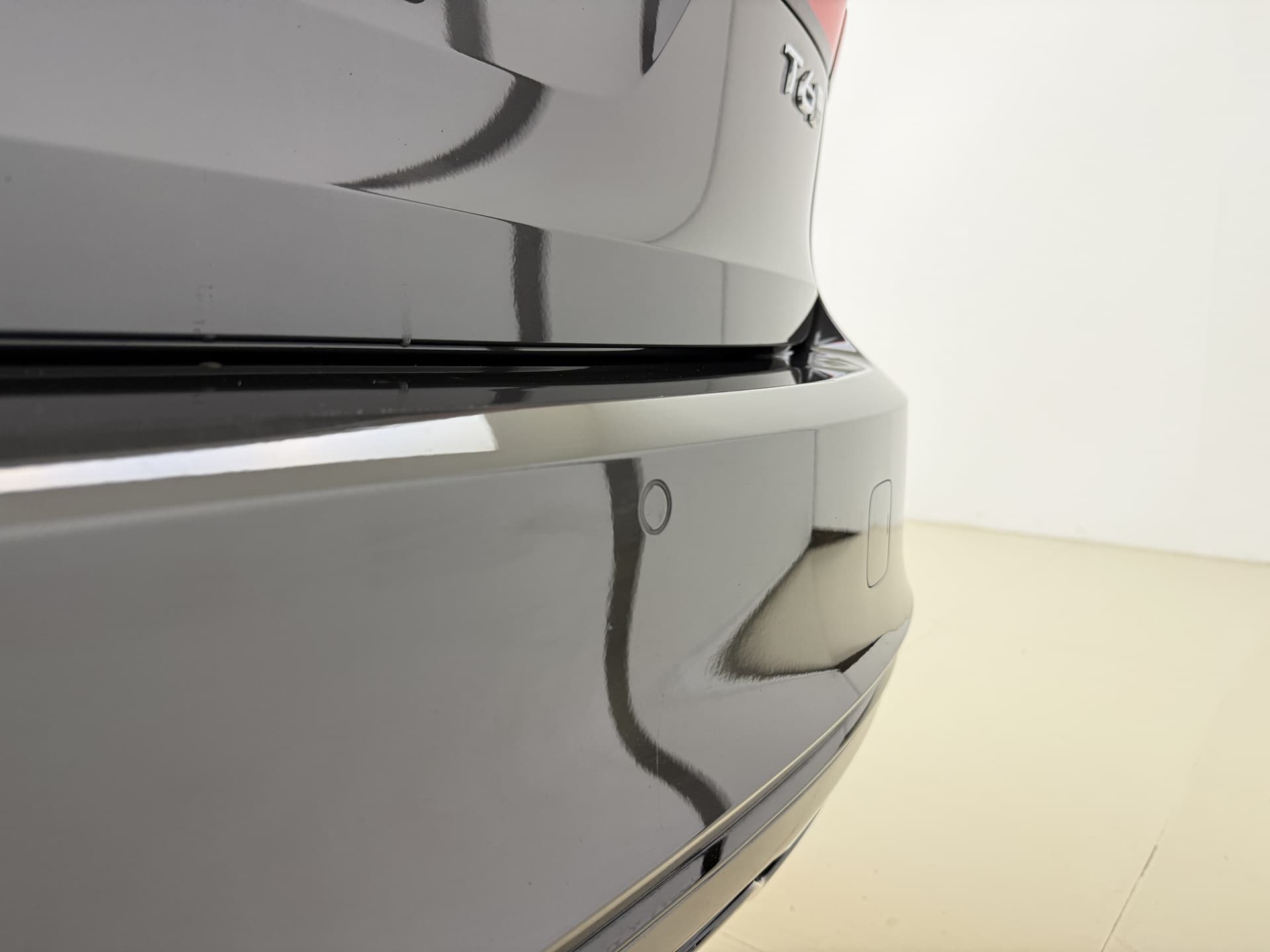 Volvo V90 T6 350pk AWD Plus Dark / 360 Camera / Full-LED / El. Trekhaak / Getint glas / El. Stoelen / Harman&Kardon Audio / 19'' / ACC / BLIS / Stoel + Stuurw. Verwarming / thumbnail 25