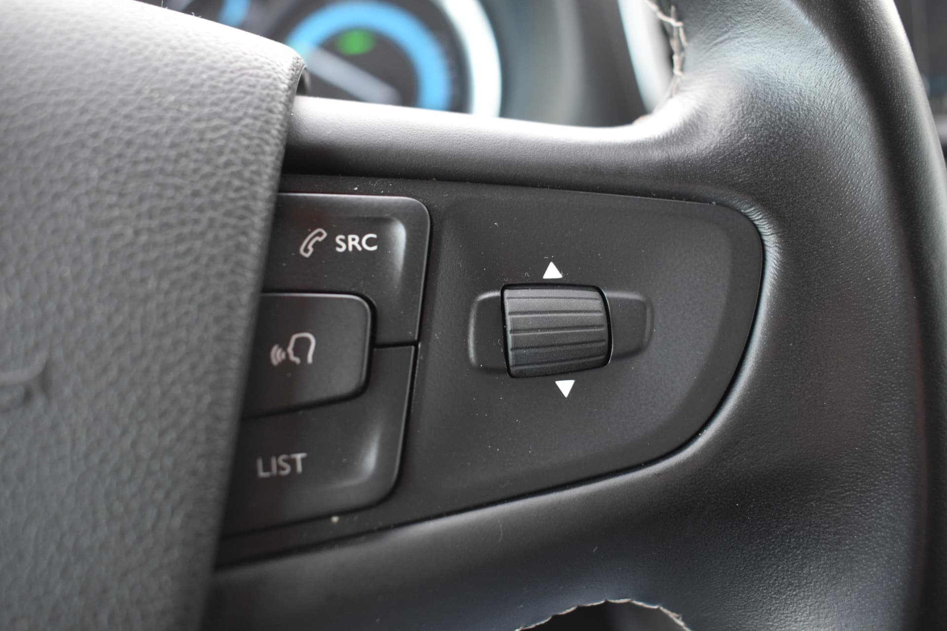 Peugeot E-Traveller 75 kwh Long thumbnail 5