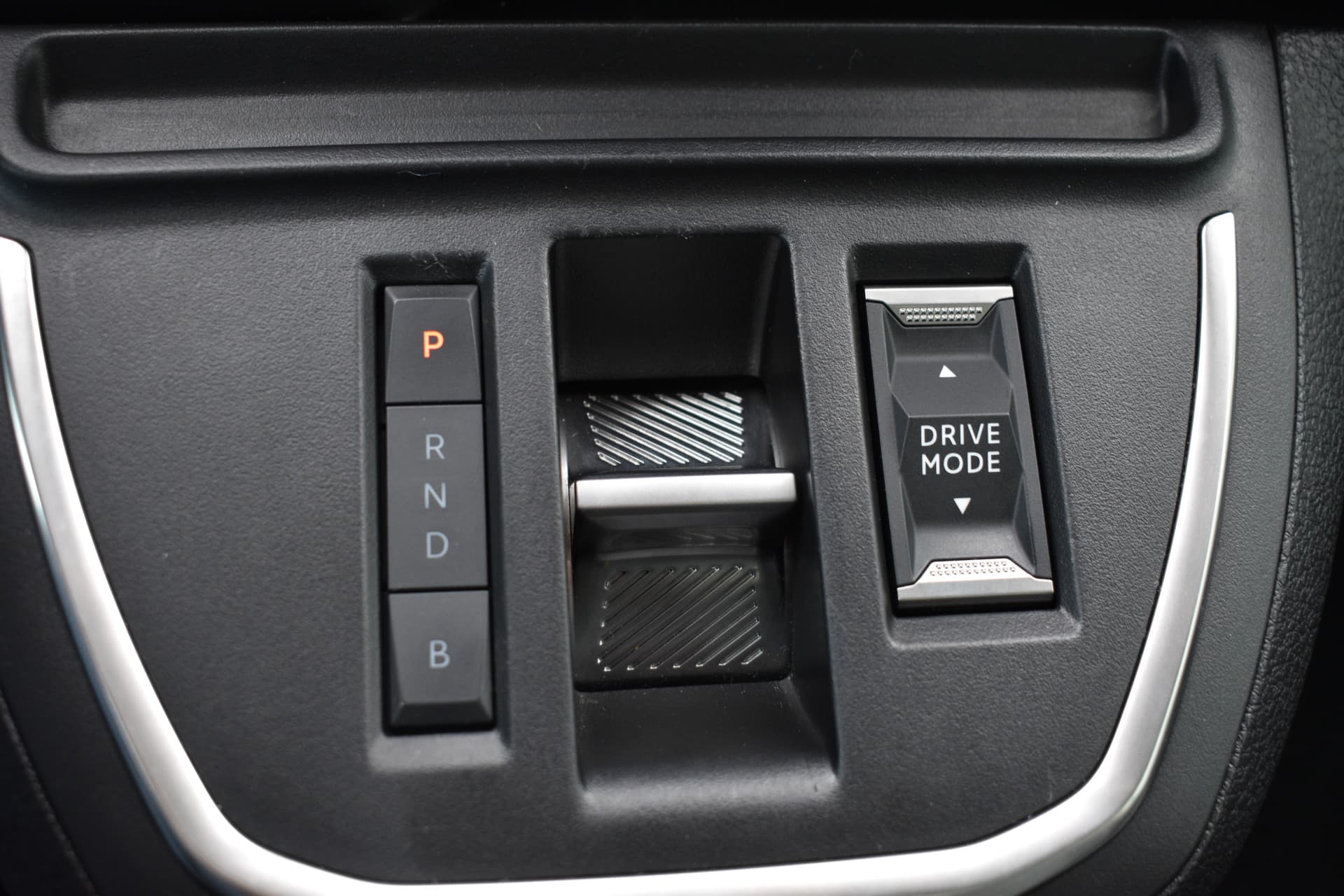 Peugeot E-Traveller 75 kwh Long thumbnail 13