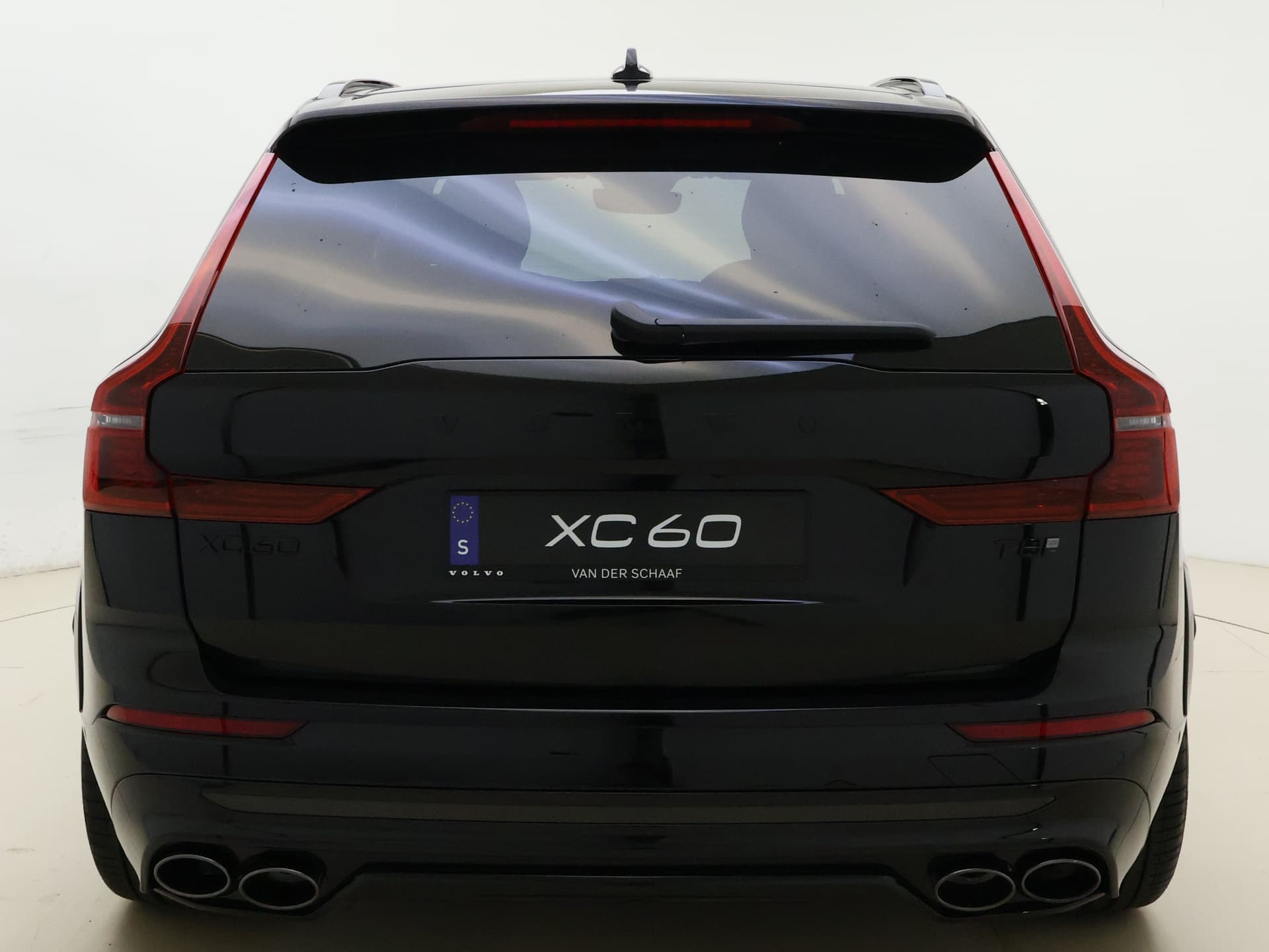 Volvo XC60 T8 455pk AWD HEICO - Ultra Black Edition / HEICO Sportuitlaatsysteem / HEICO Selected Level / 22'' HEICO Velgen / HEICO Remsysteem / Heico Intercooler / HEICO Sportpedalen / Luchtvering / Bowers en Wilkins audio / thumbnail 5
