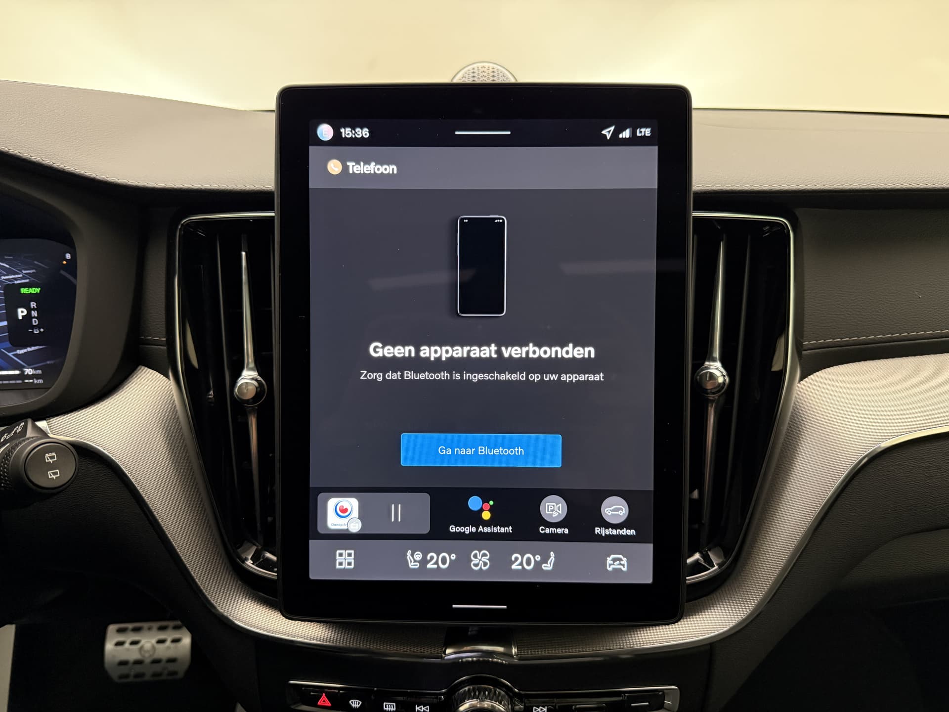 Volvo XC60 T8 455pk AWD HEICO - Ultra Black Edition / HEICO Sportuitlaatsysteem / HEICO Selected Level / 22'' HEICO Velgen / HEICO Remsysteem / Heico Intercooler / HEICO Sportpedalen / Luchtvering / Bowers en Wilkins audio / thumbnail 37