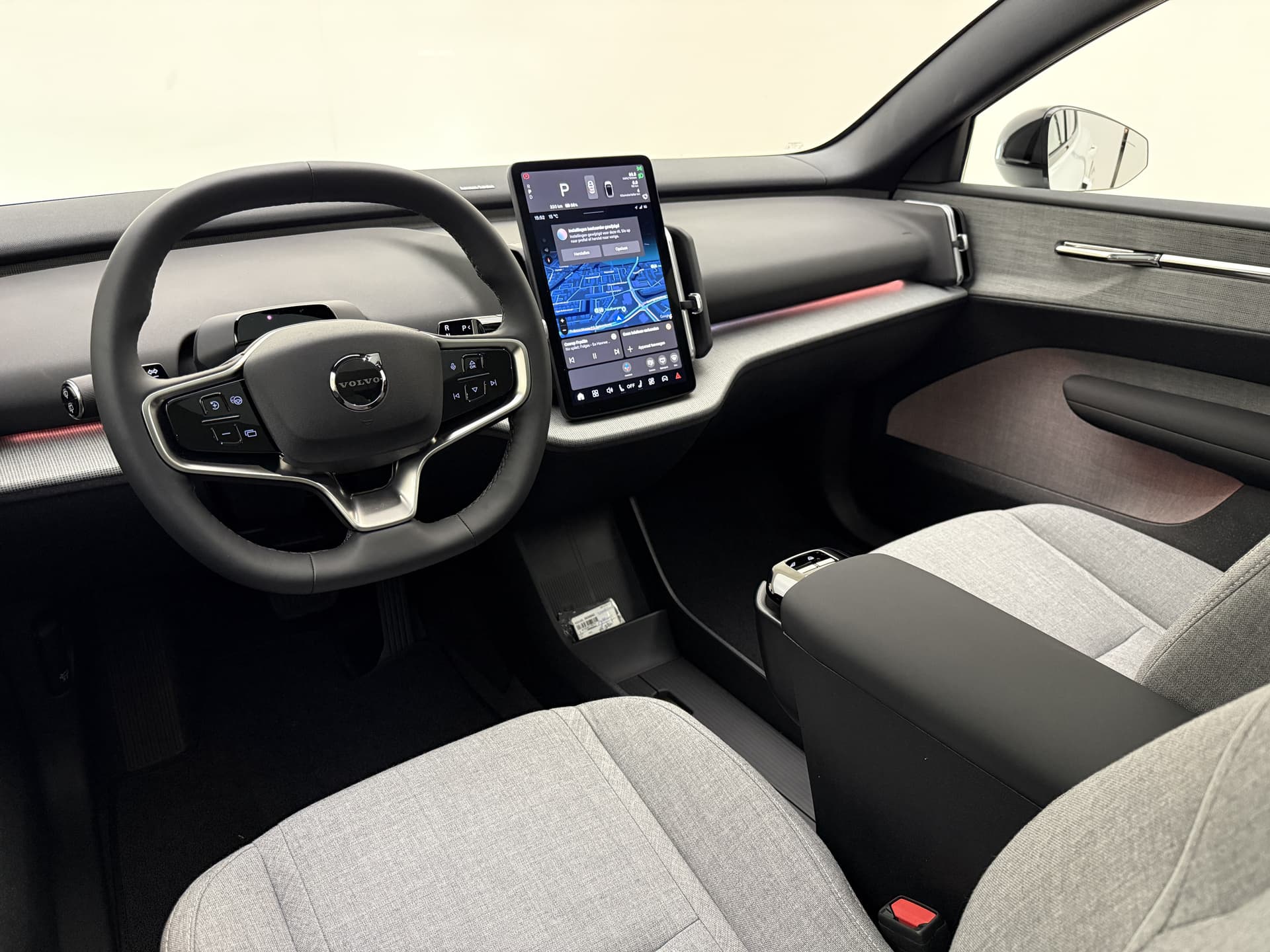 Volvo EX30 Twin Motor Performance Ultra Europa Sport / WOOL BLEND / 20" 5-Y-SPAAKS / BLACK PACK / GETINT GLAS / thumbnail 8