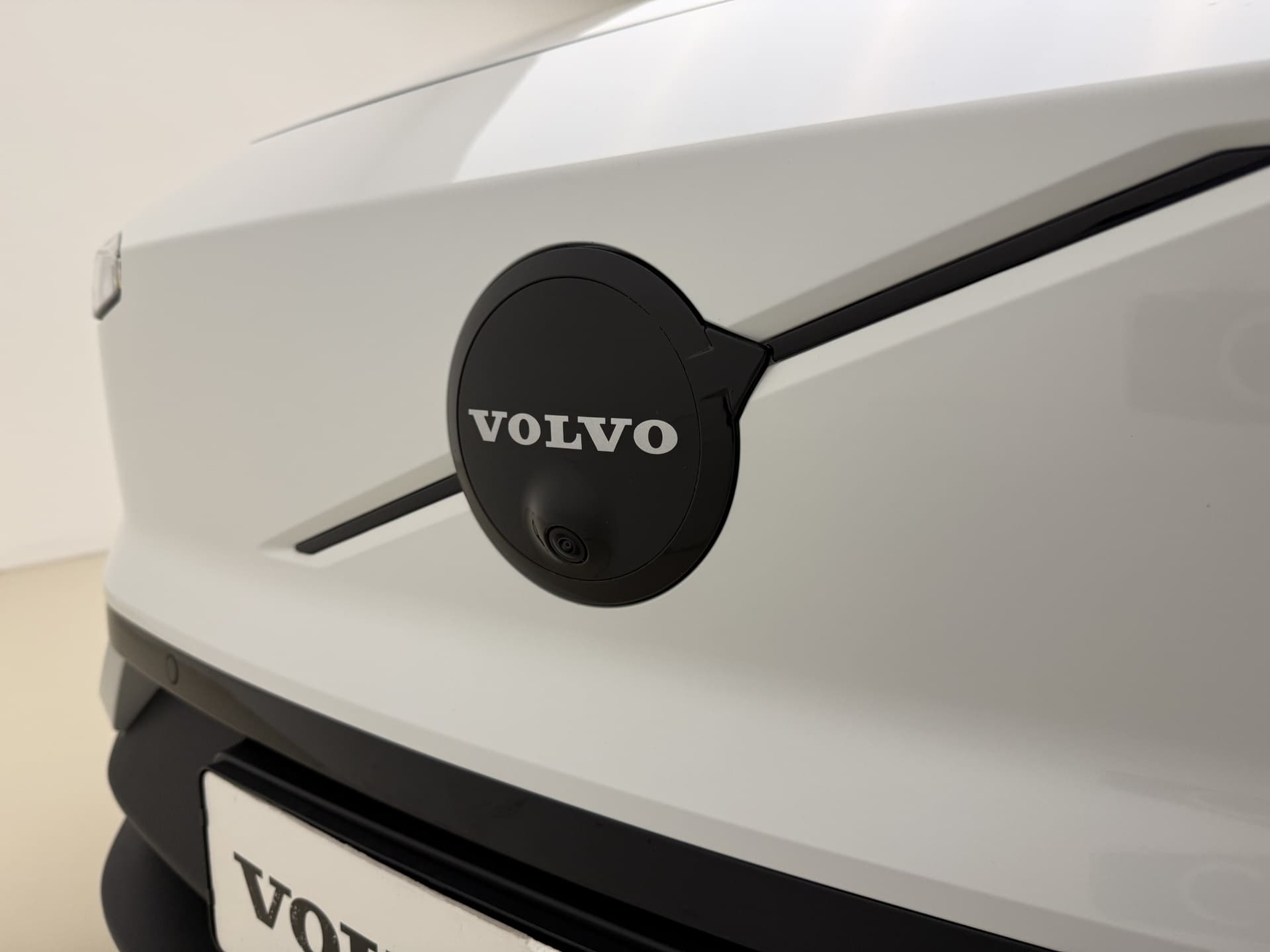 Volvo EX30 Twin Motor Performance Ultra Europa Sport / WOOL BLEND / 20" 5-Y-SPAAKS / BLACK PACK / GETINT GLAS / thumbnail 24