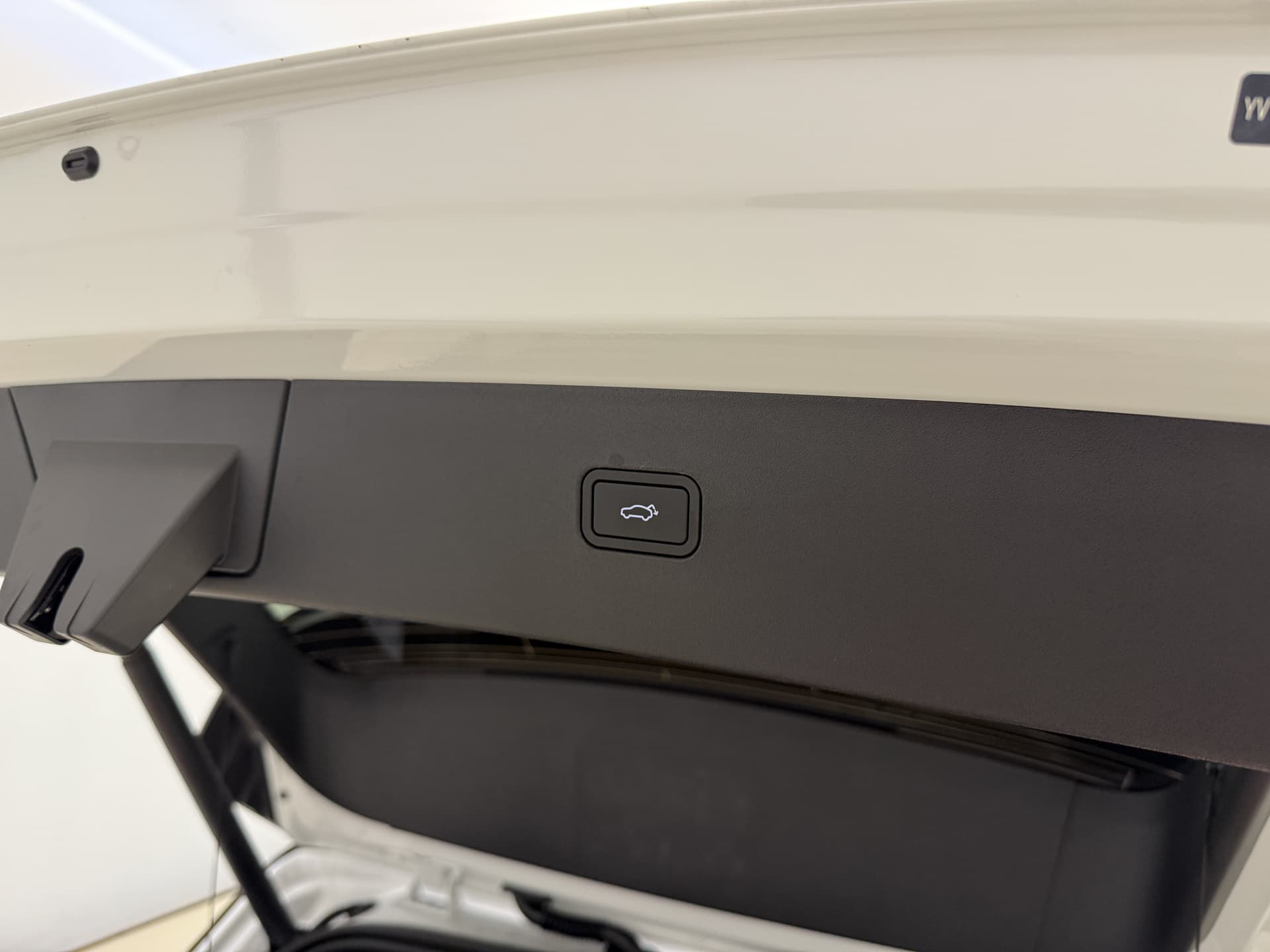 Volvo EX30 Twin Motor Performance Ultra Europa Sport / WOOL BLEND / 20" 5-Y-SPAAKS / BLACK PACK / GETINT GLAS / thumbnail 27