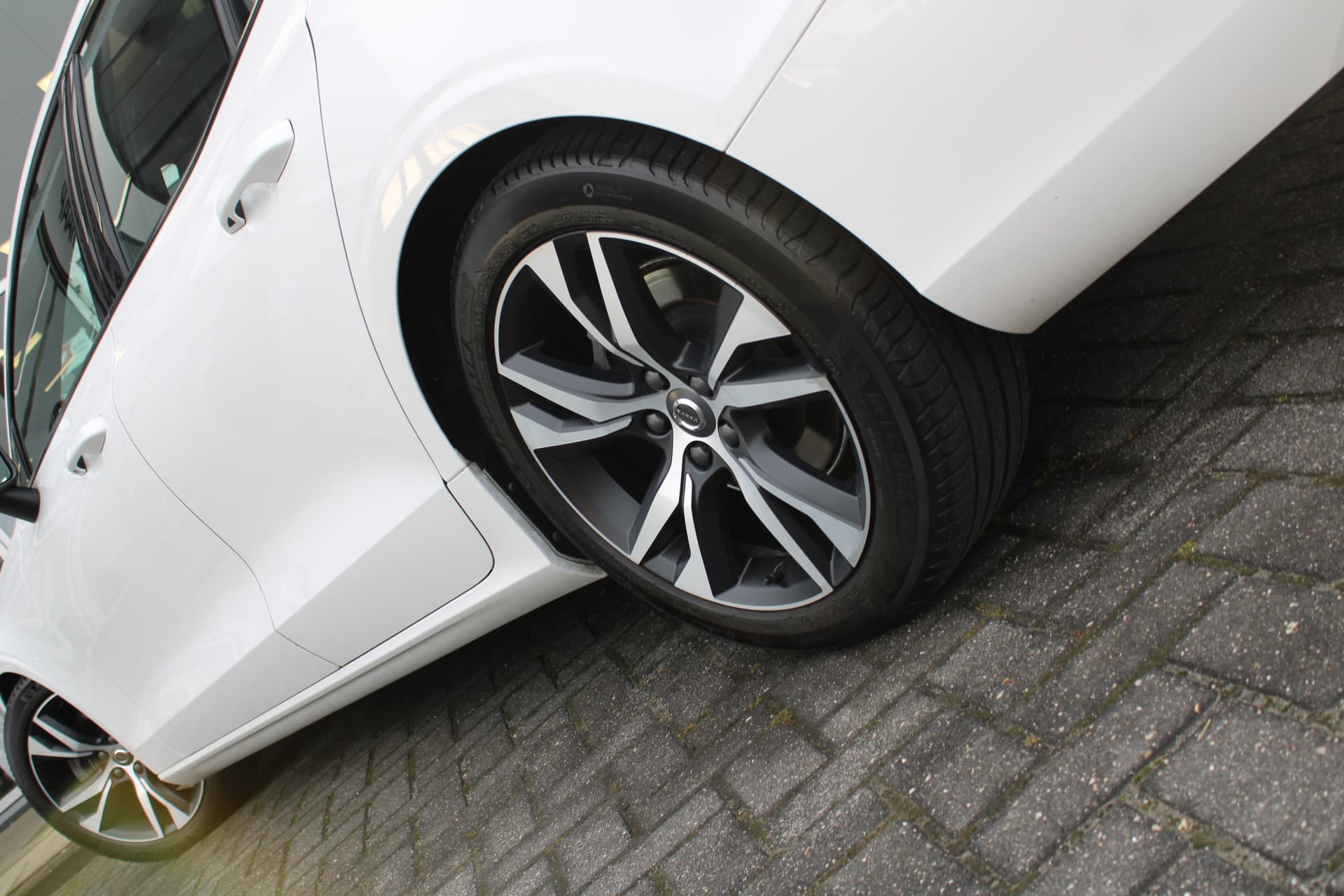 Volvo S60 B4 Automaat R-Design thumbnail 65