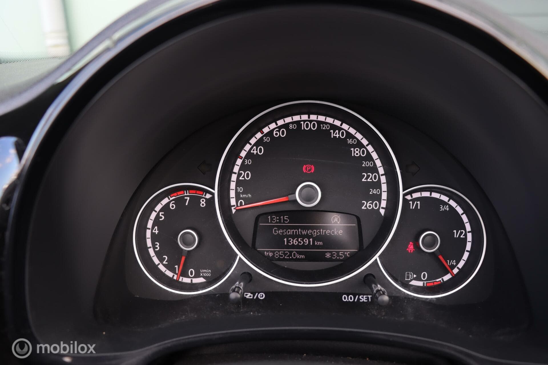 Volkswagen Beetle thumbnail 13