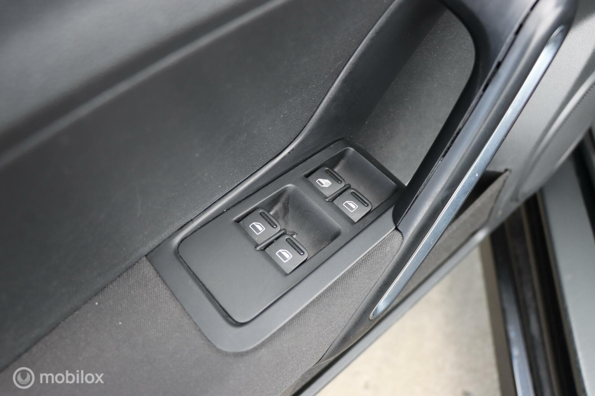 Volkswagen Beetle thumbnail 18