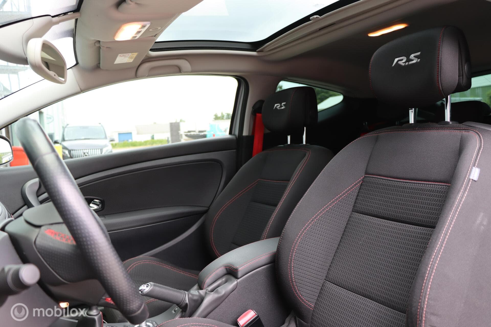 Renault Mégane thumbnail 8