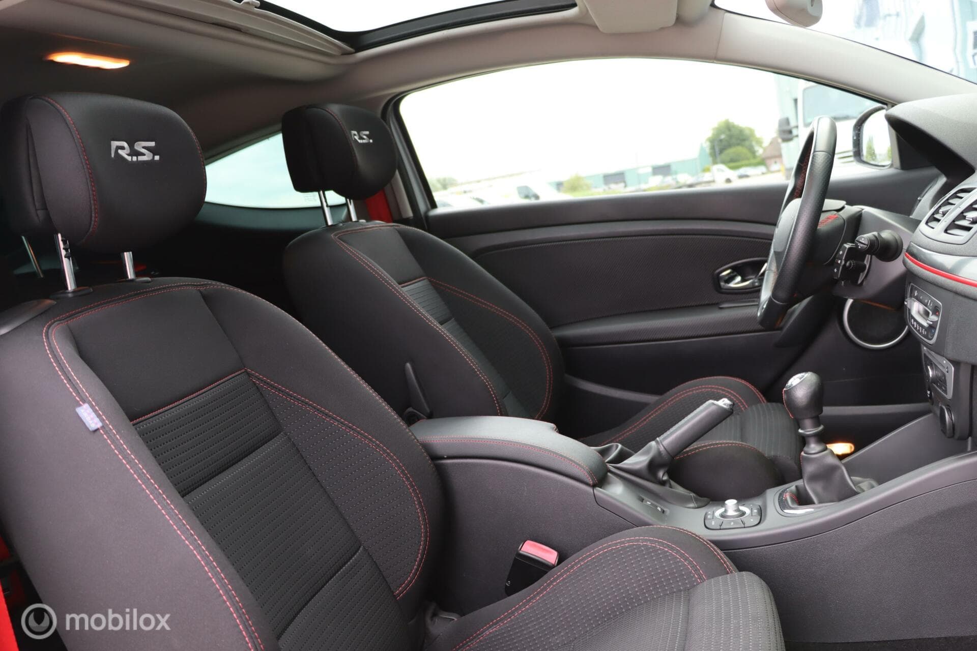 Renault Mégane thumbnail 10