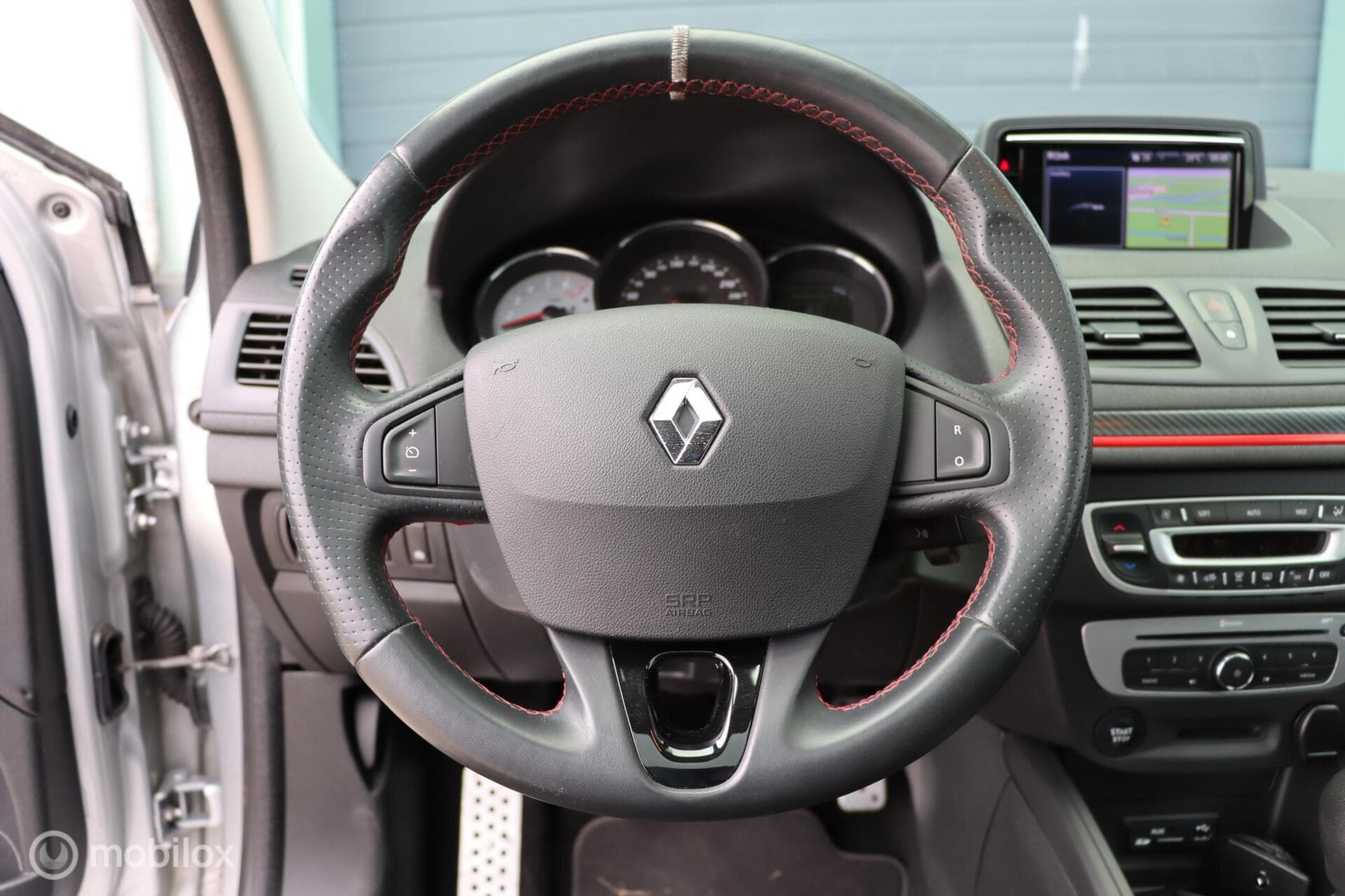 Renault Mégane thumbnail 15