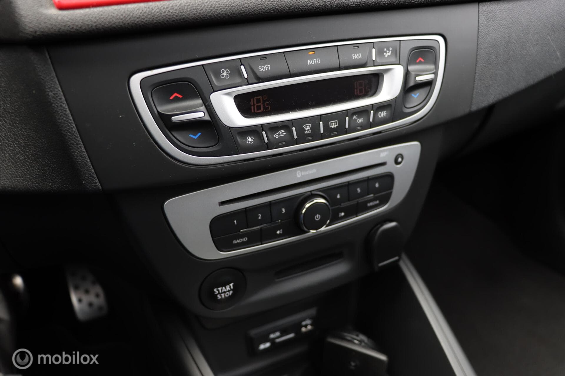 Renault Mégane thumbnail 21