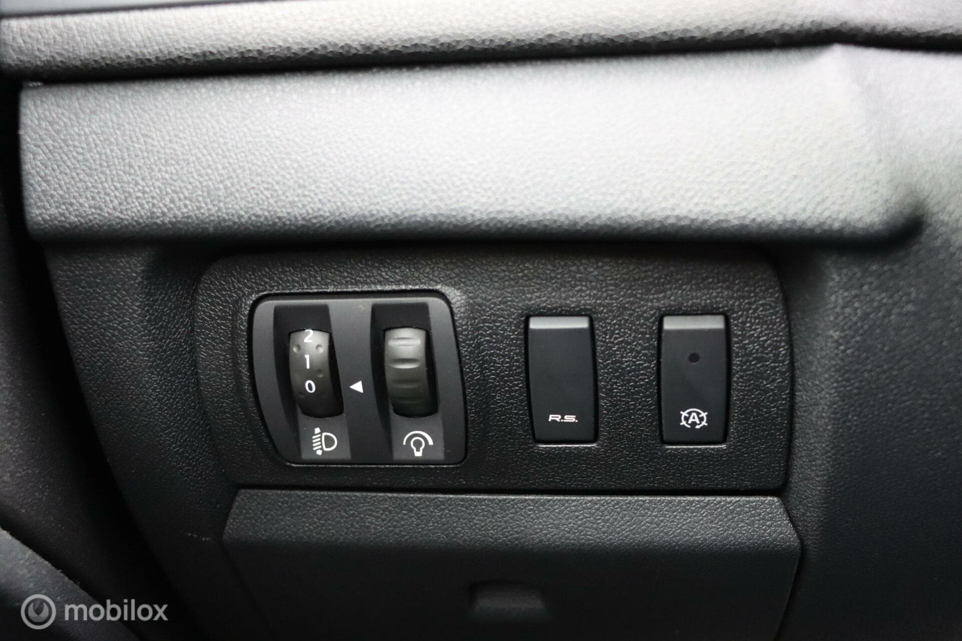 Renault Mégane thumbnail 28